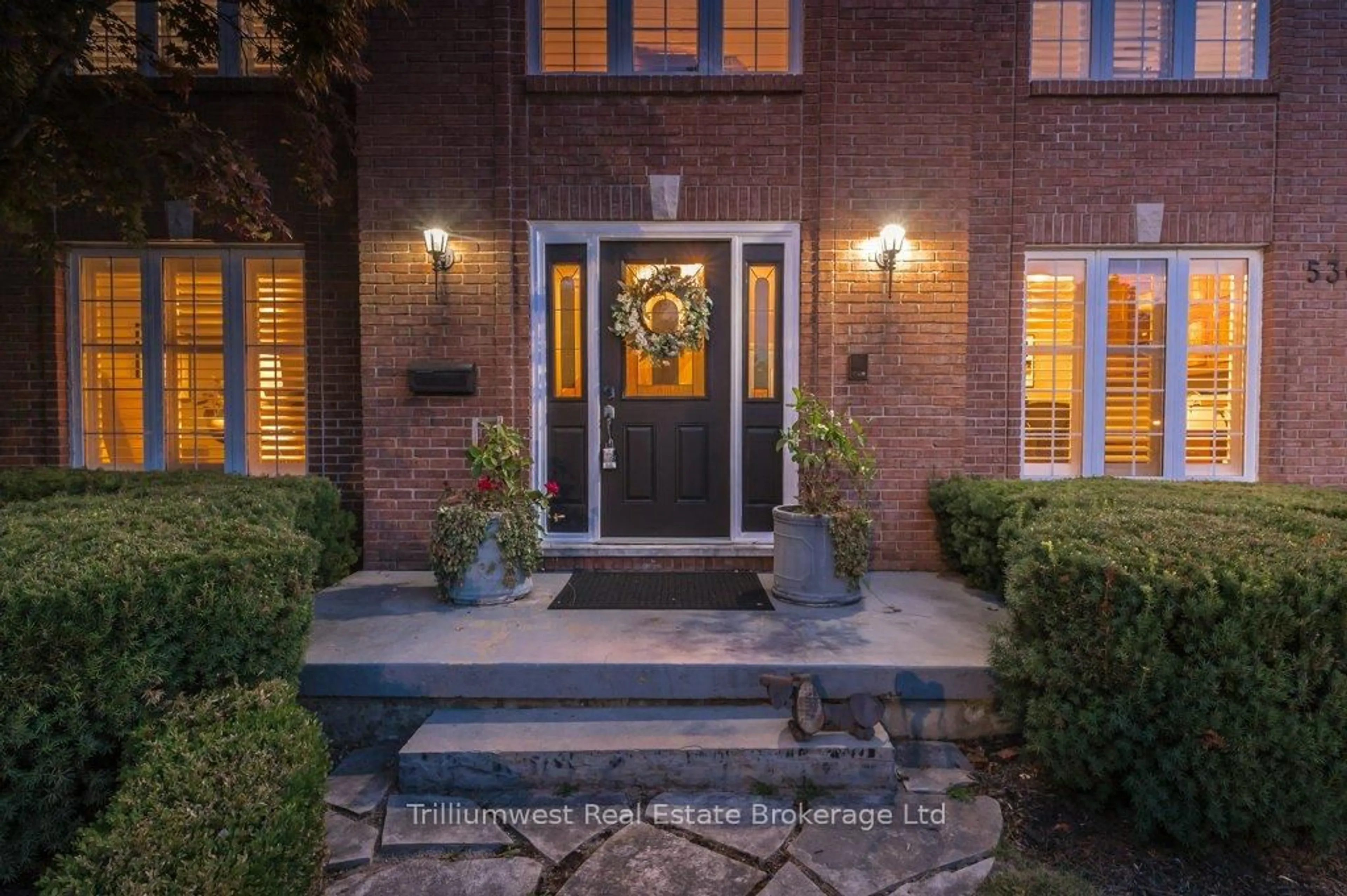 Unknown for 530 Sandbrooke Crt, Waterloo Ontario N2T 2H4