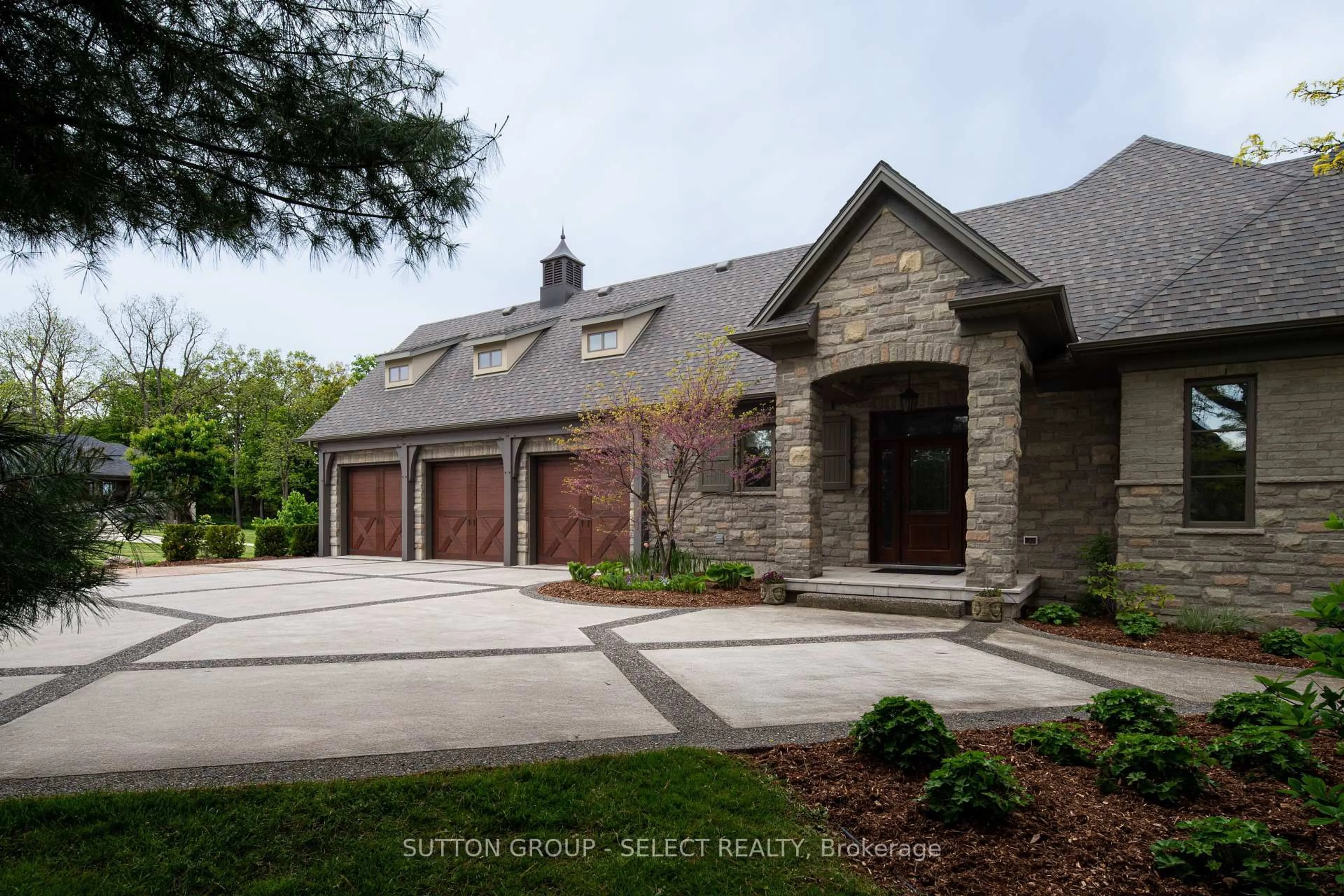 Home with brick exterior material, street for 1011 Cherrygrove Dr, London South Ontario N6K 5B2