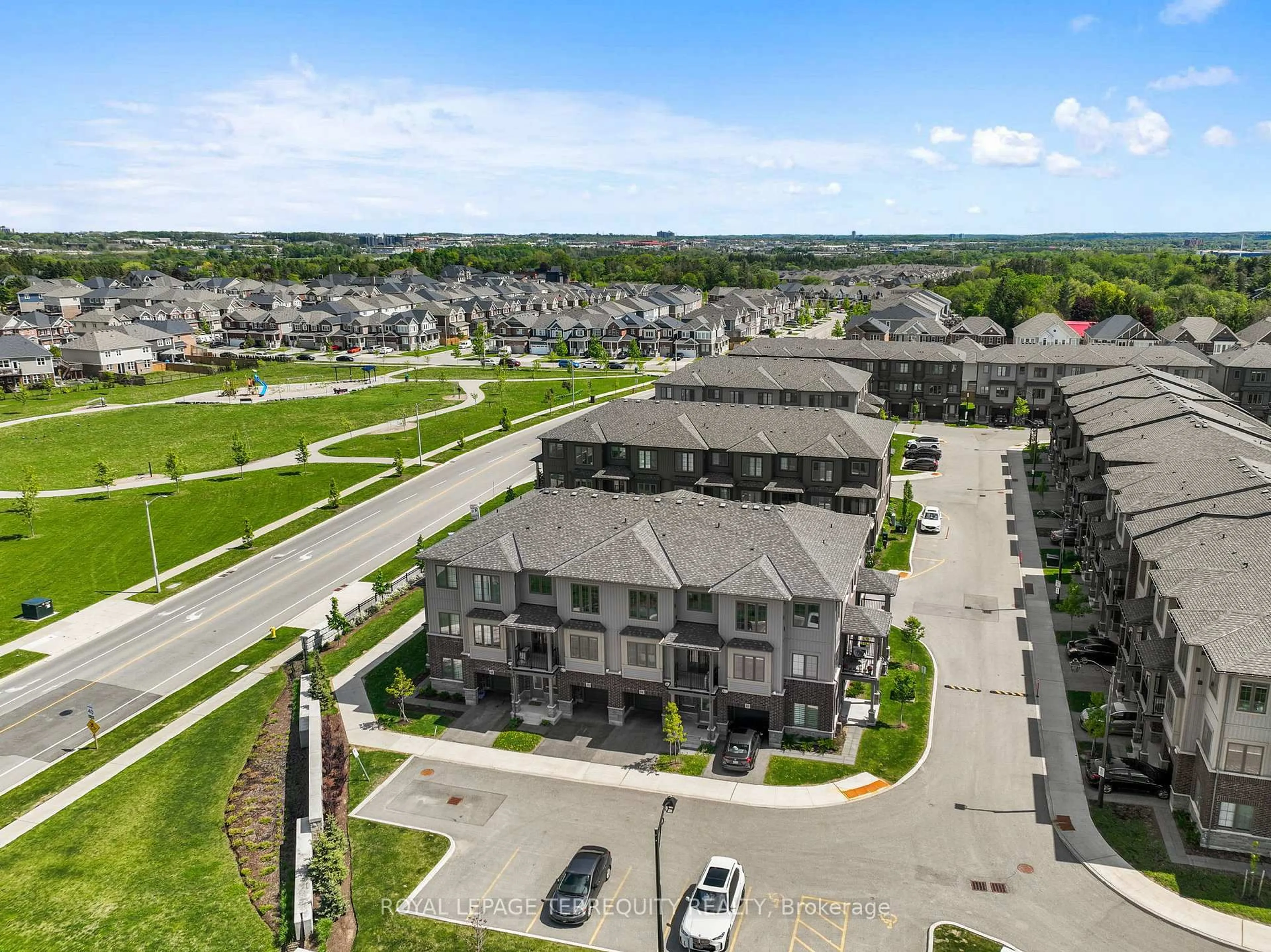 A pic from outside/outdoor area/front of a property/back of a property/a pic from drone, unknown for 124 Compass Tr #64, Cambridge Ontario N3E 0E3
