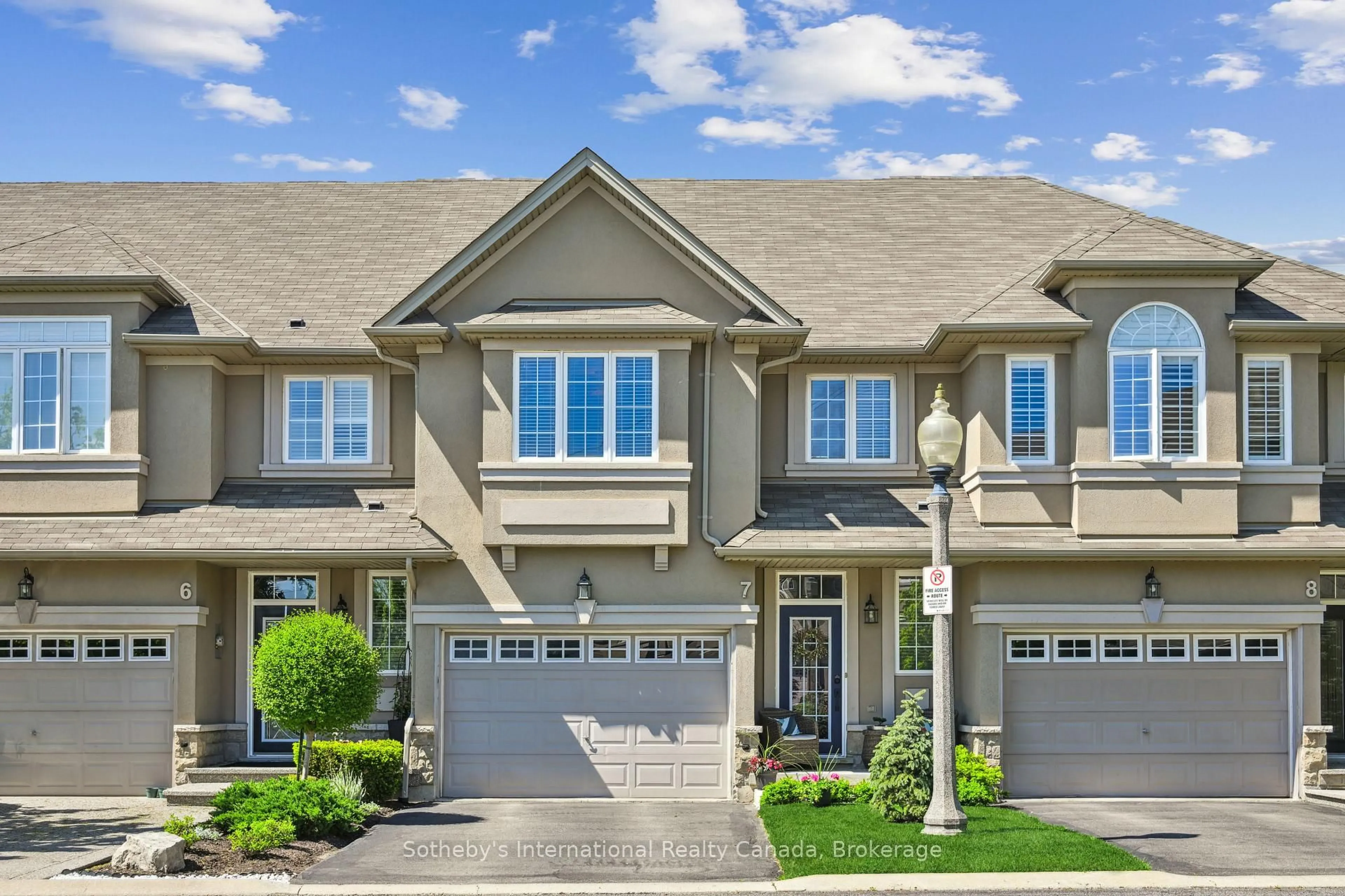 Unknown for 39 Raymond Rd #7, Hamilton Ontario L9K 0B3