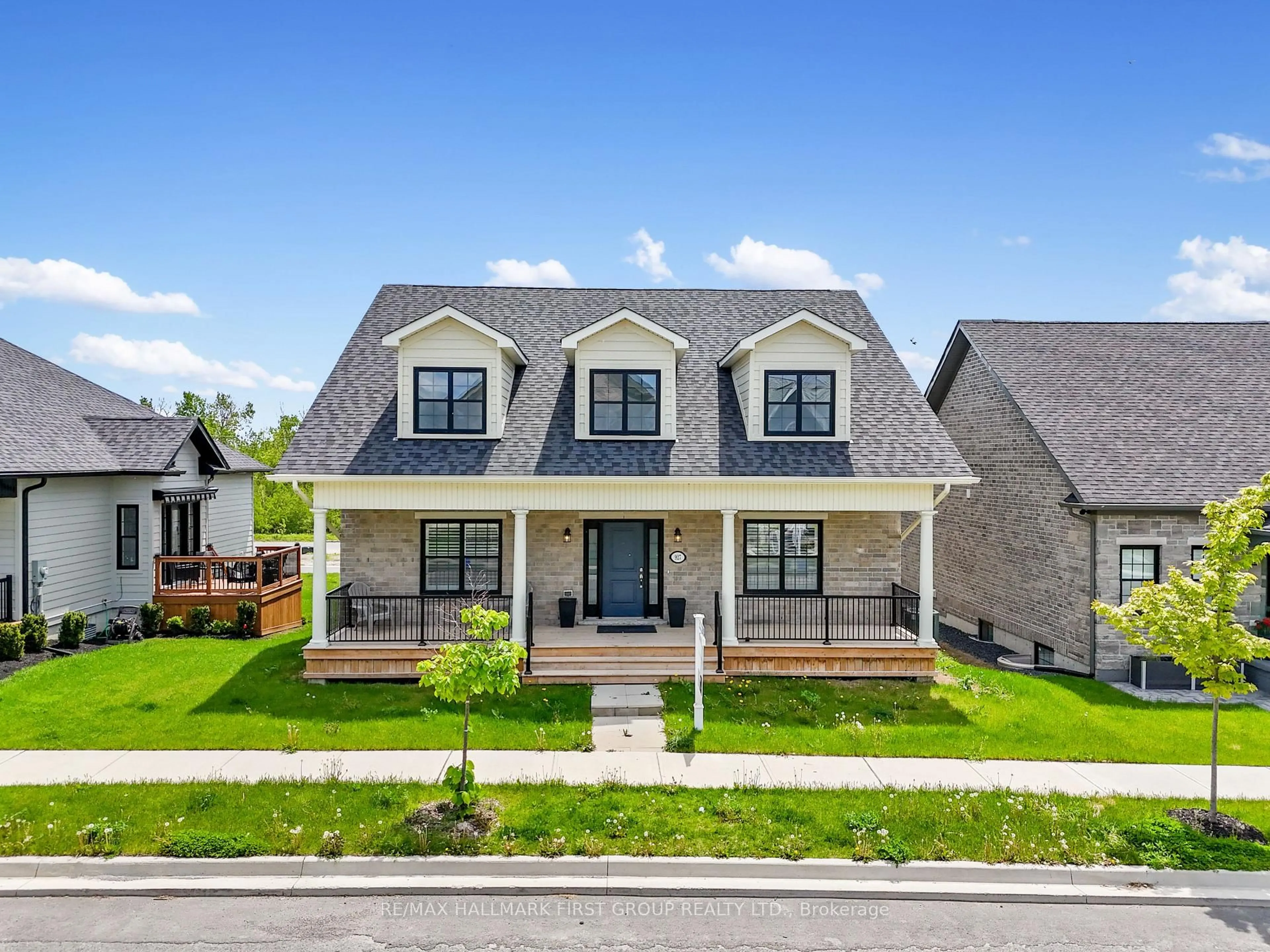Home with brick exterior material, street for 927 Ernest Allen Blvd, Cobourg Ontario K9A 1W9