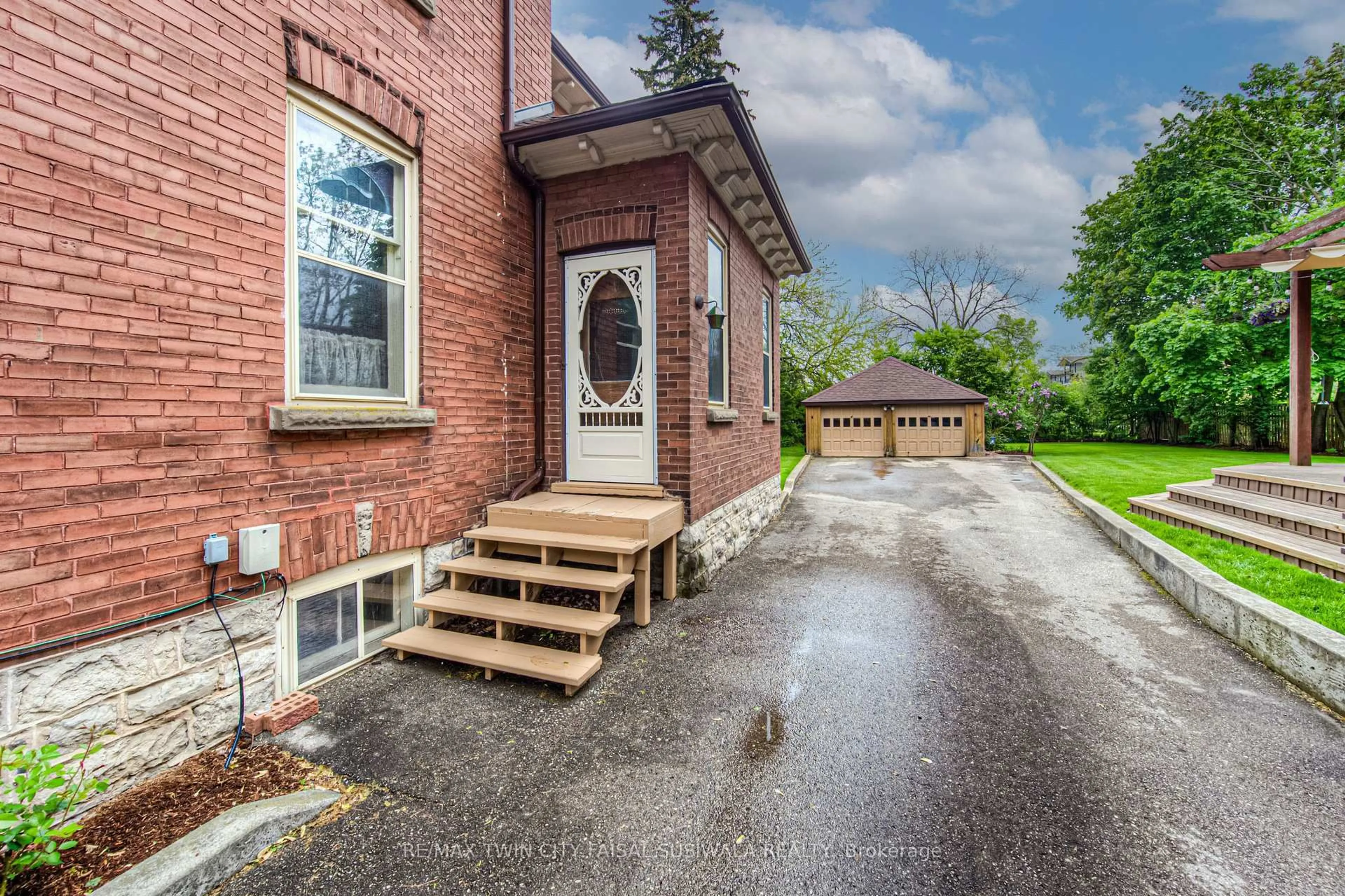 Home with brick exterior material, street for 445 Dover St, Cambridge Ontario N3H 1L1