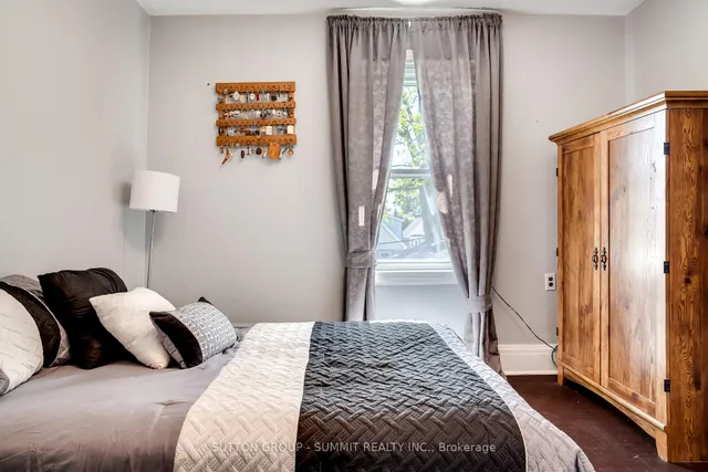 Additional property image - 287 Graham Ave