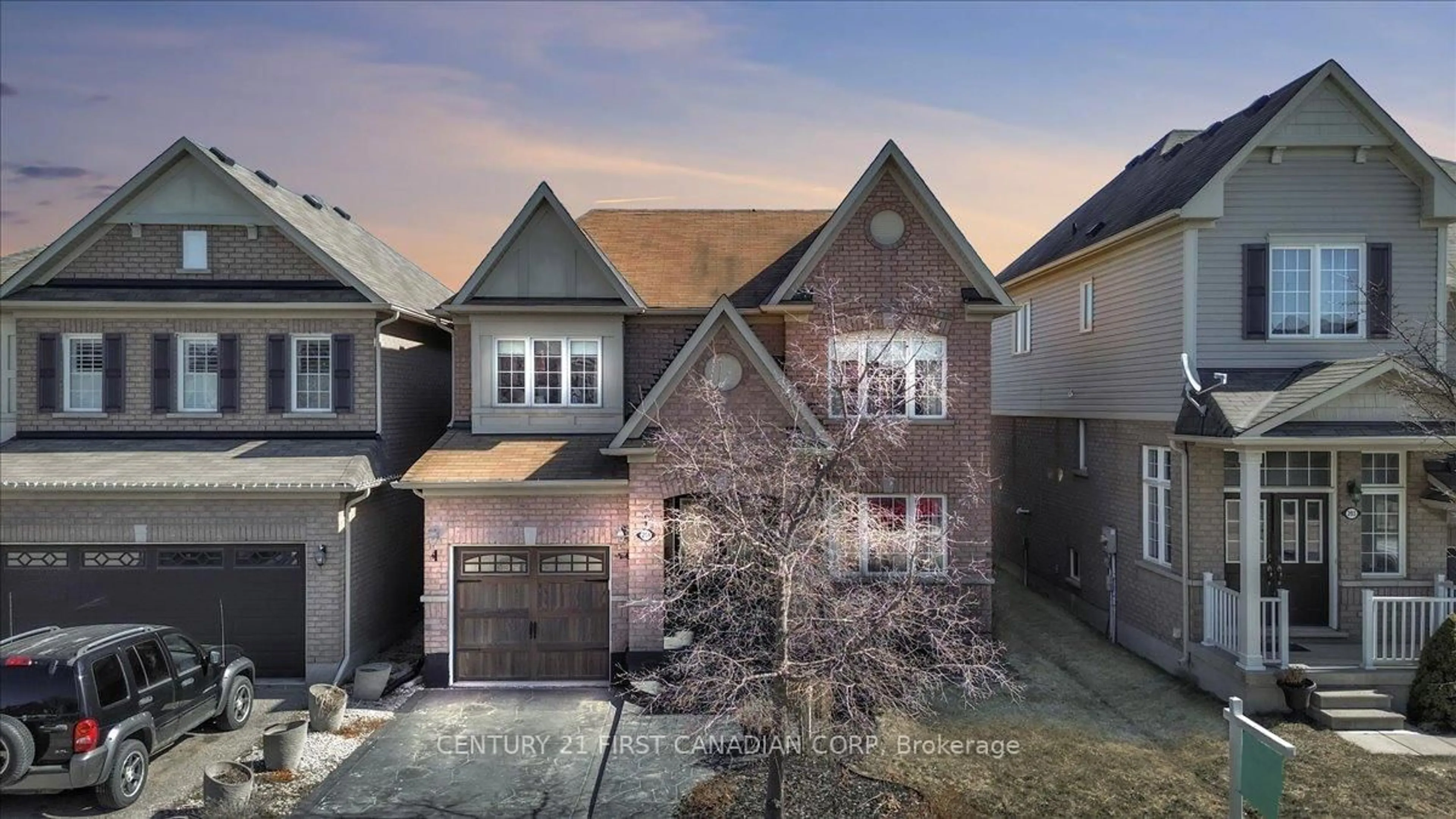 A pic from outside/outdoor area/front of a property/back of a property/a pic from drone, street for 201 Powell Rd, Brantford Ontario N3T 0E6