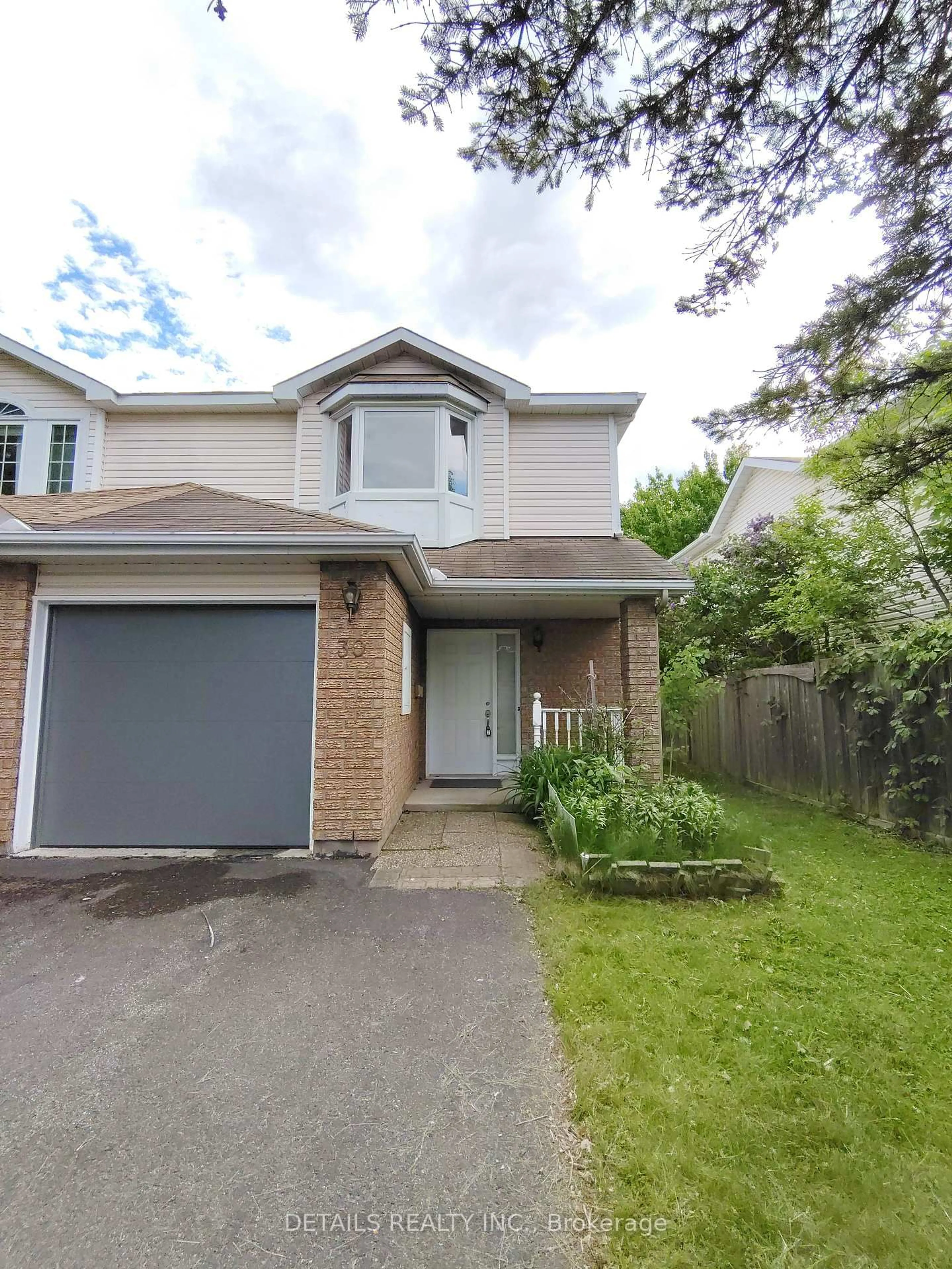 Unknown for 30 Hodgson Crt, Ottawa Ontario K2K 2T4