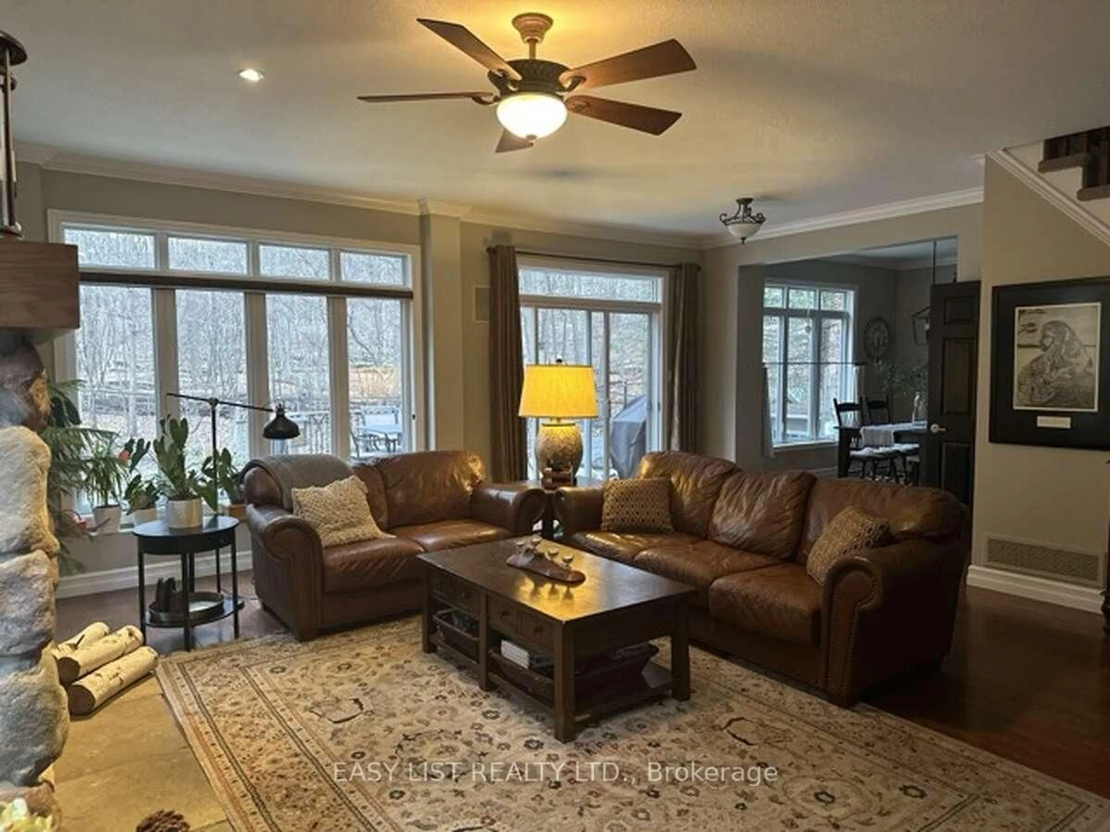 Living room with furniture, unknown for 327 Richmeadow Rd, London North Ontario N6H 5T2