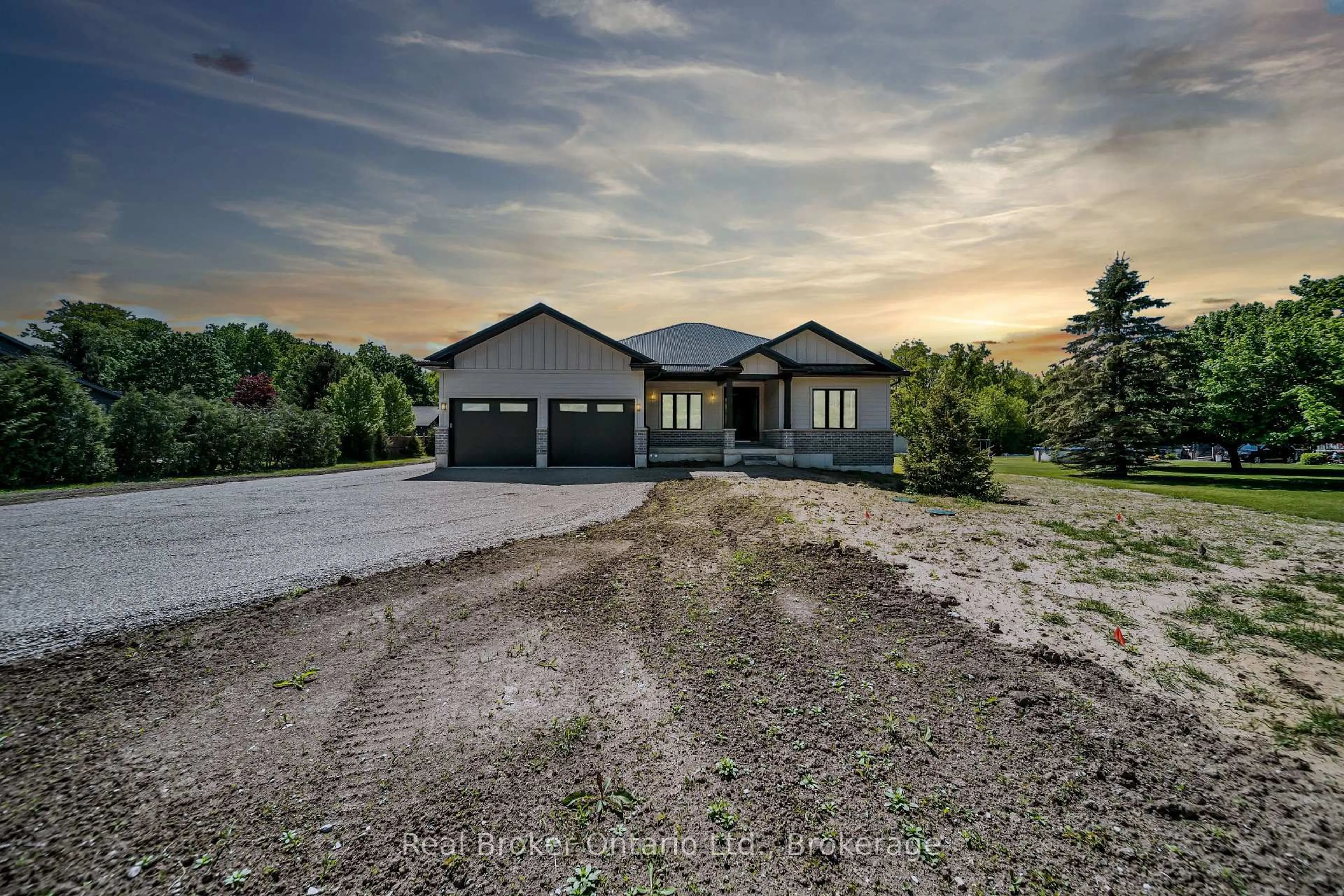A pic from outside/outdoor area/front of a property/back of a property/a pic from drone, unknown for 8357 Goosemarsh Line, Lambton Shores Ontario N0M 1T0