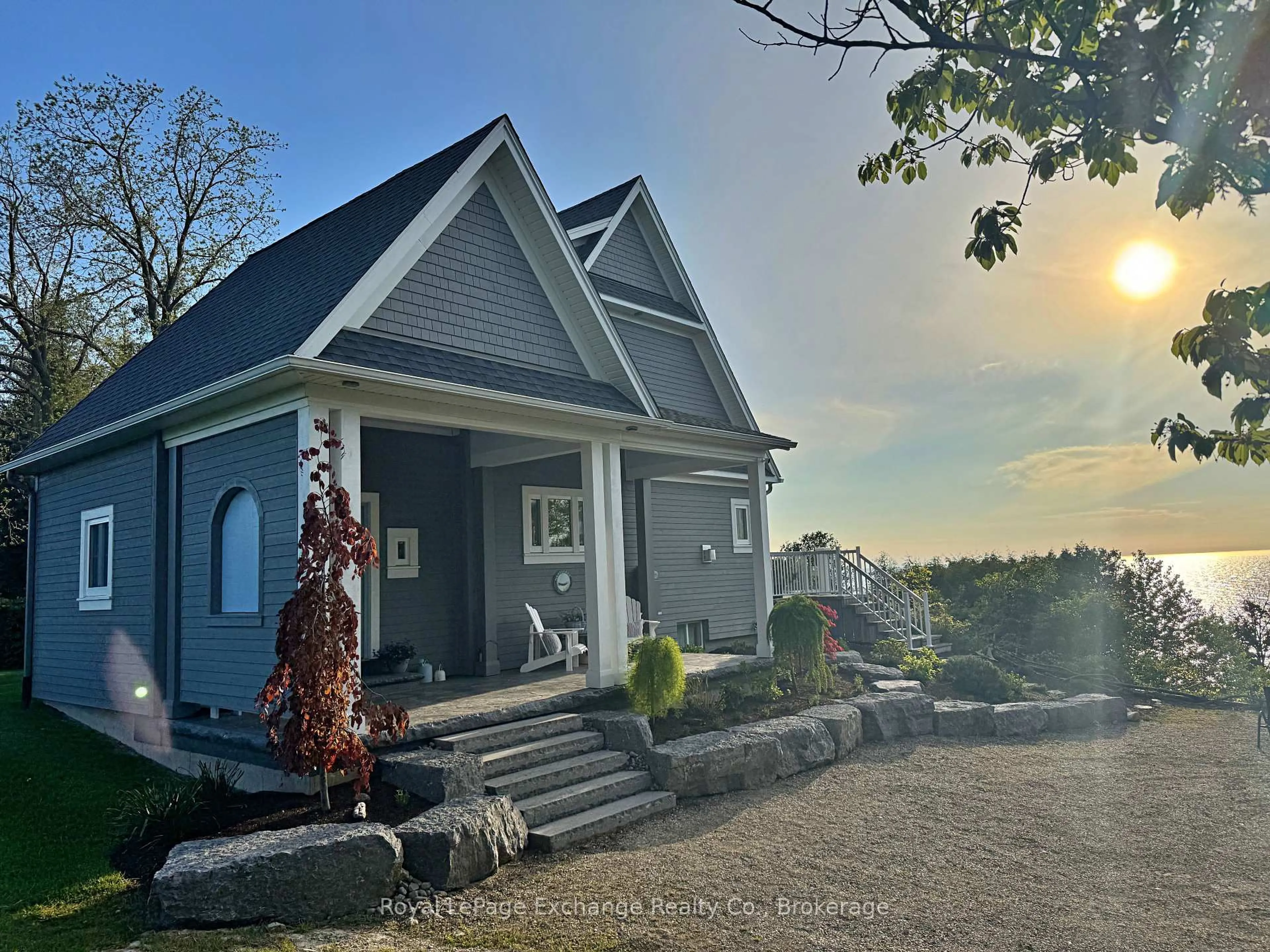 A pic from outside/outdoor area/front of a property/back of a property/a pic from drone, unknown for 909 Patt's Pl, Huron-Kinloss Ontario N2Z 2X3