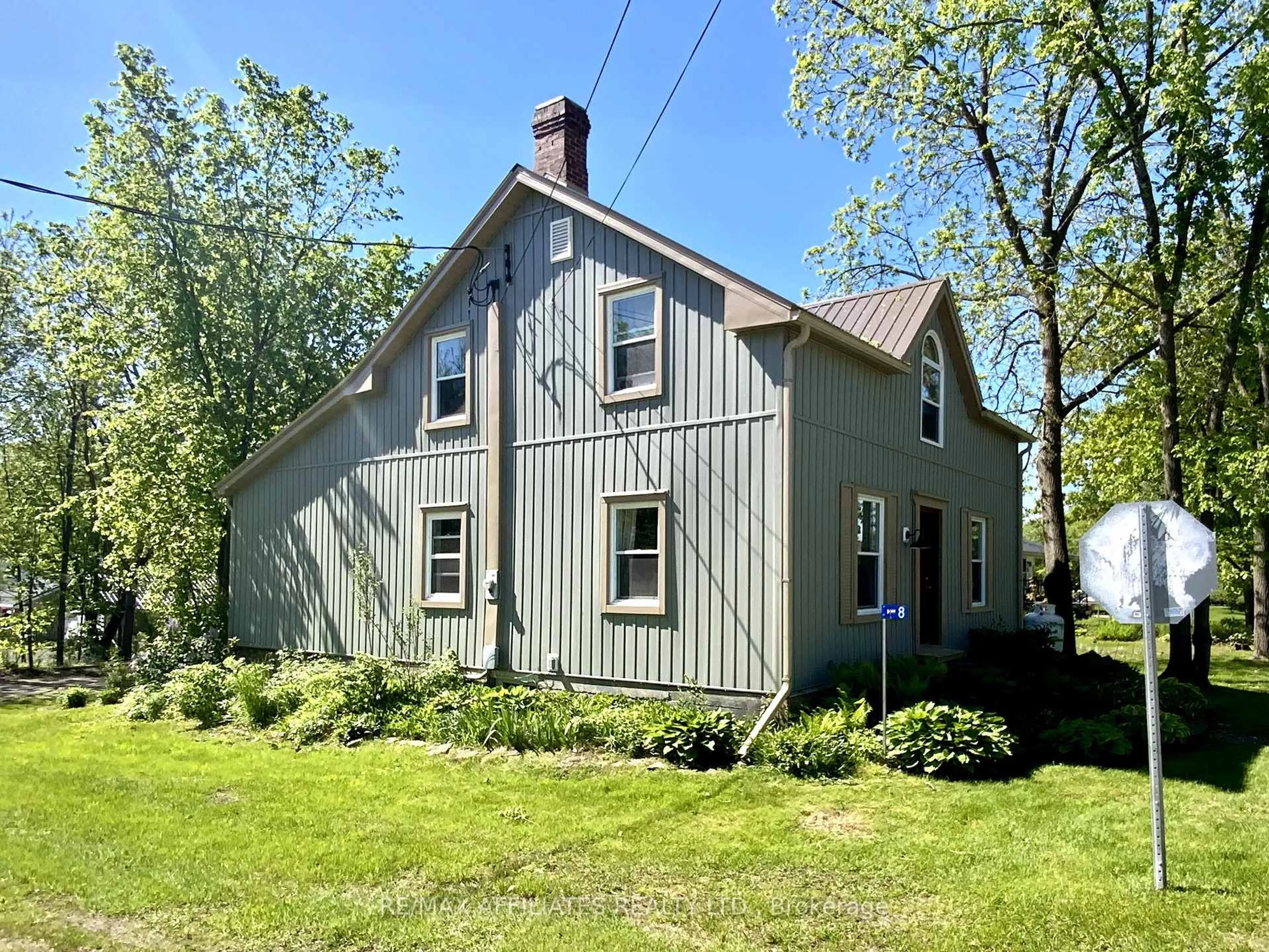 Home with vinyl exterior material, street for 8 Stevens St, Rideau Lakes Ontario K0G 1P0