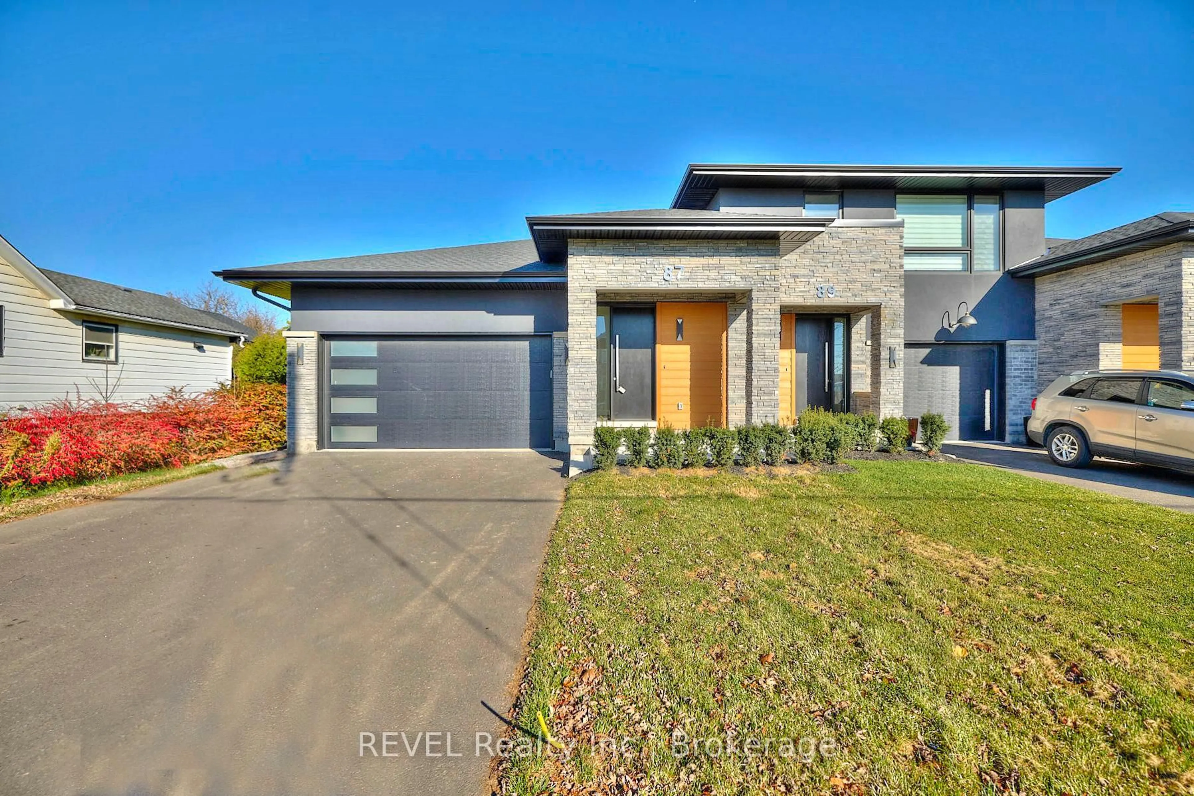 Home with brick exterior material, street for 87 Port Robinson Rd, Pelham Ontario L3B 5N5