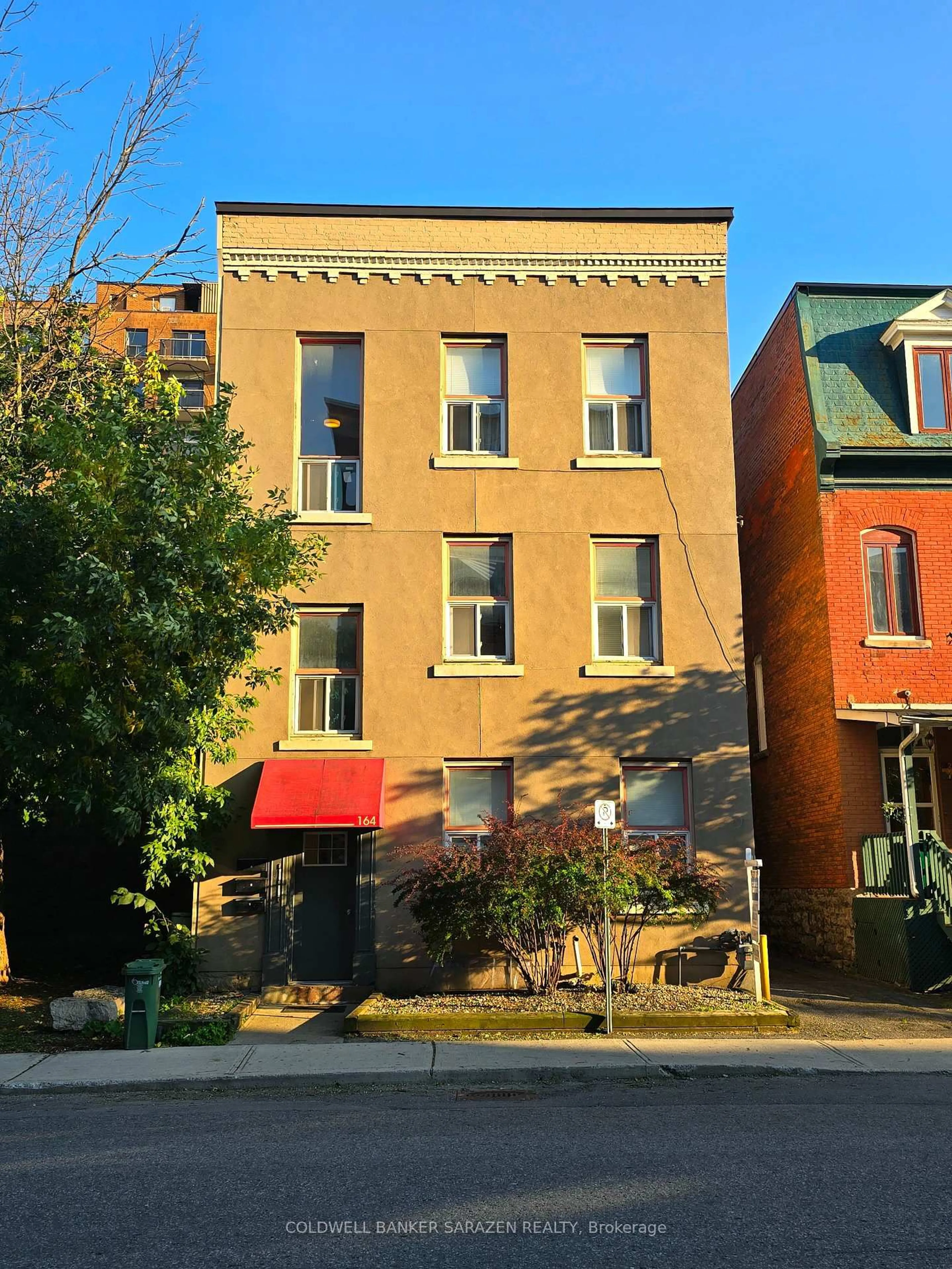 Home with brick exterior material, street for 164 Clarence St, Ottawa Ontario K1N 5P8