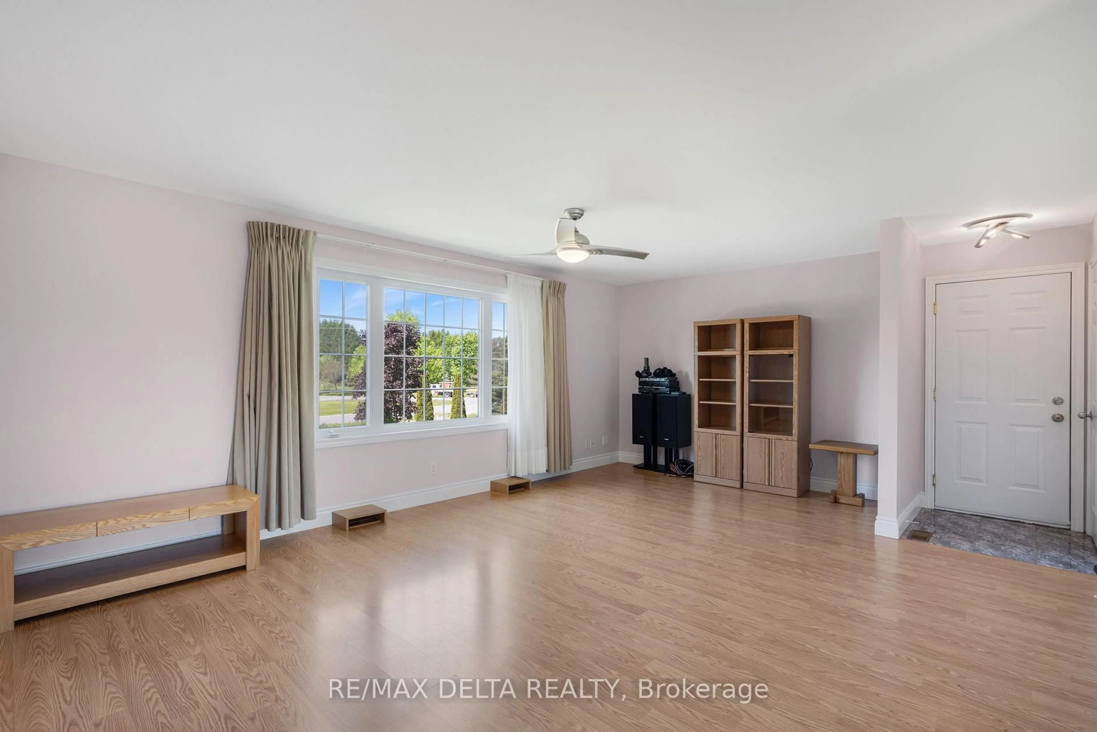 A pic of a room for 1987 Paul Dr, Clarence-Rockland Ontario K0A 1E0