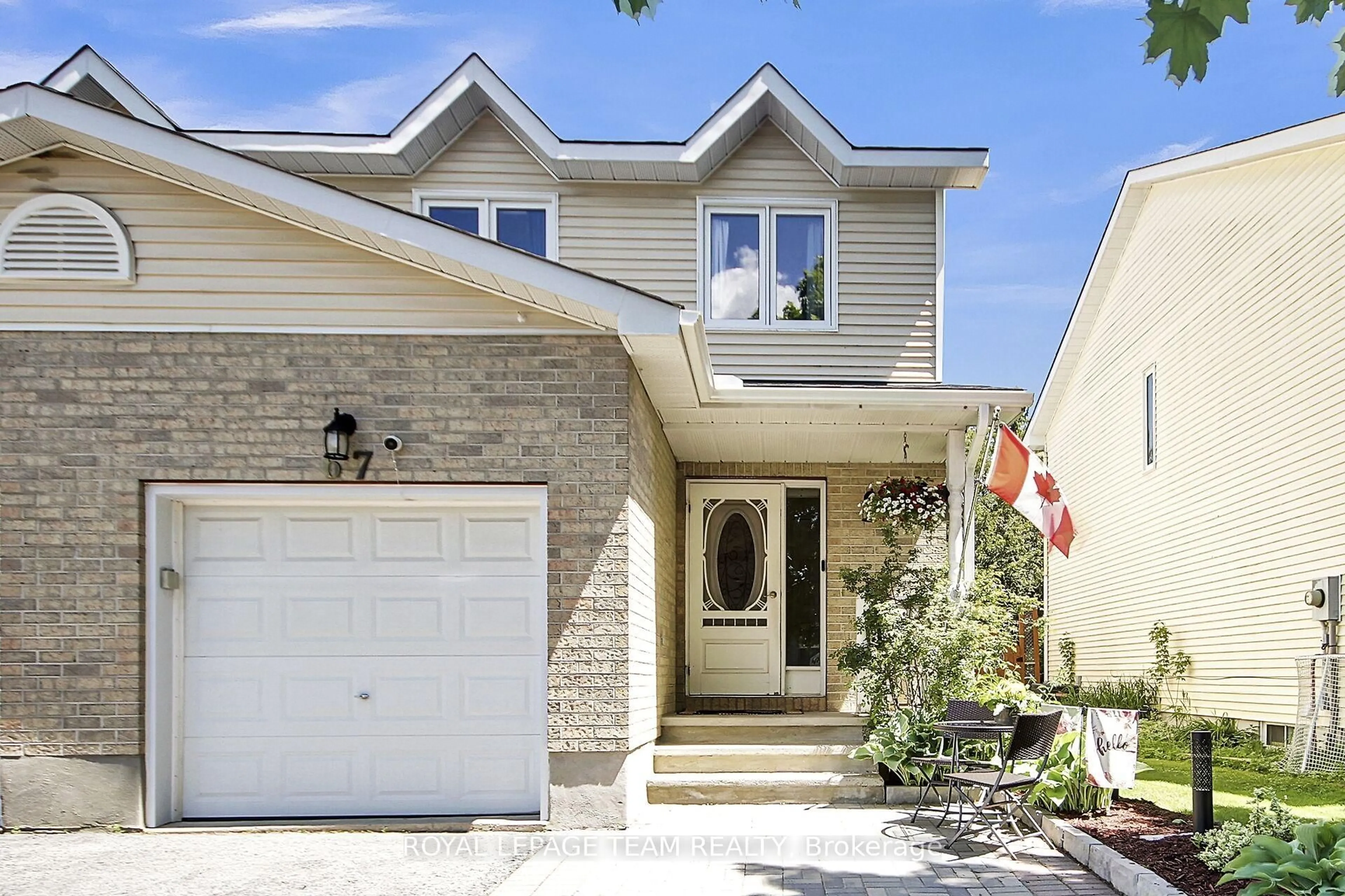 Home with brick exterior material, street for 67 Kathleen Cres, Stittsville Ontario K2S 1L8