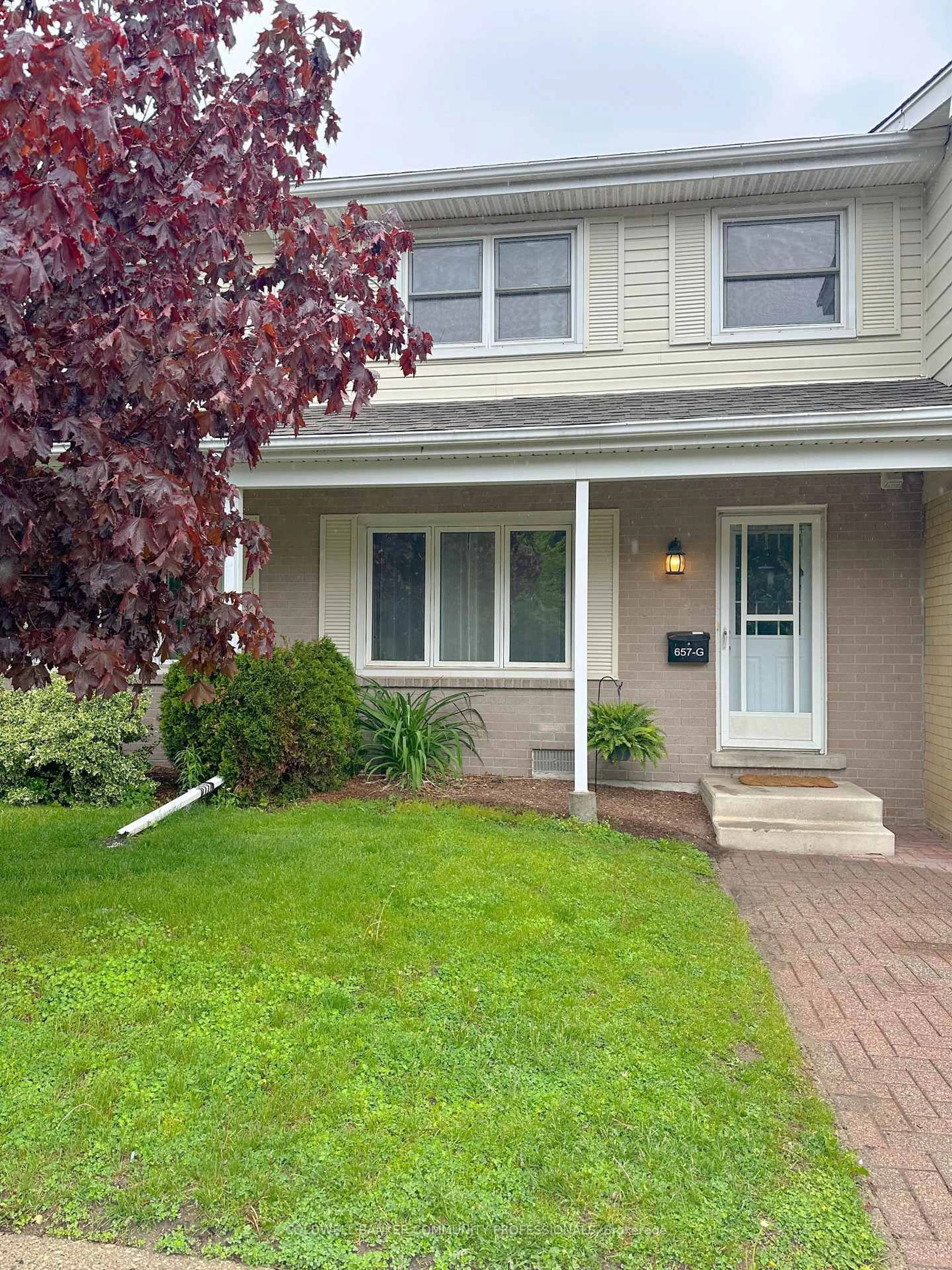 Home with vinyl exterior material, street for 657 Albert St #G, Waterloo Ontario N2L 3V5