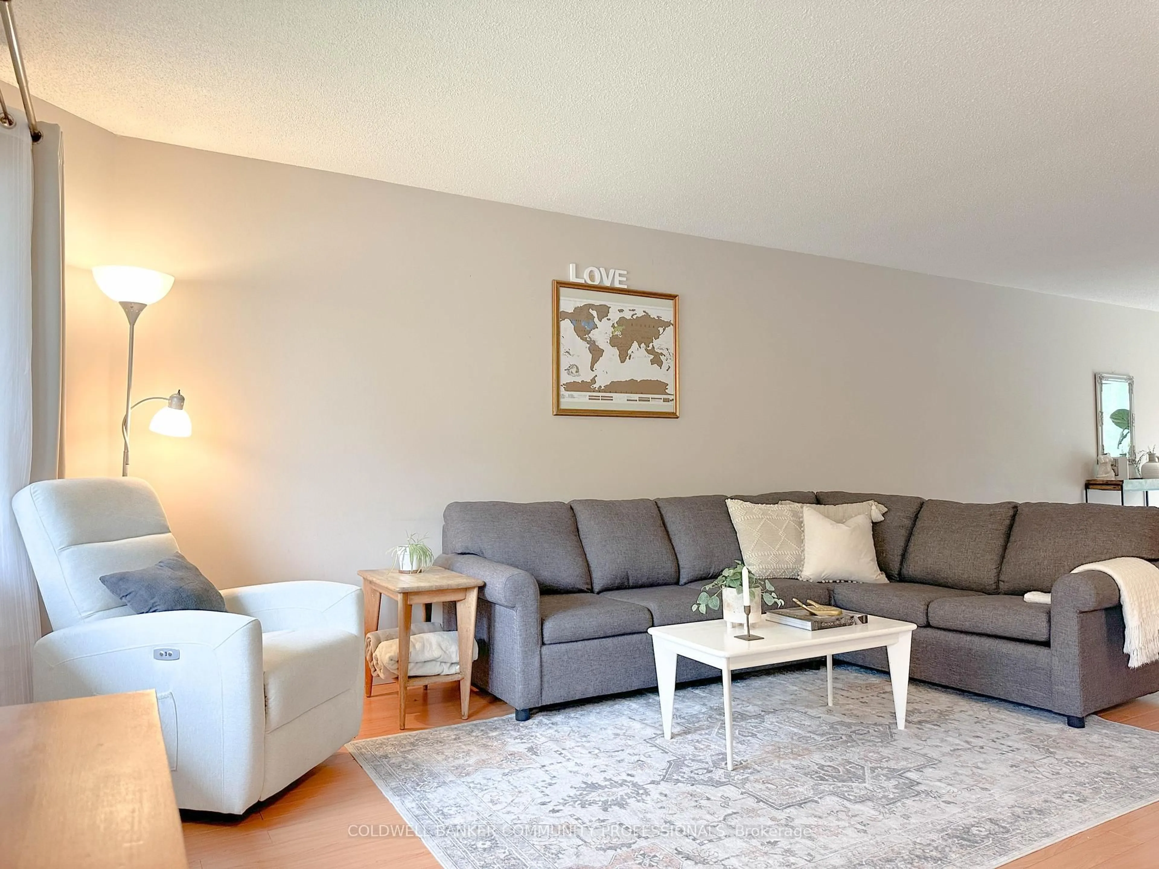 Living room with furniture, unknown for 657 Albert St #G, Waterloo Ontario N2L 3V5