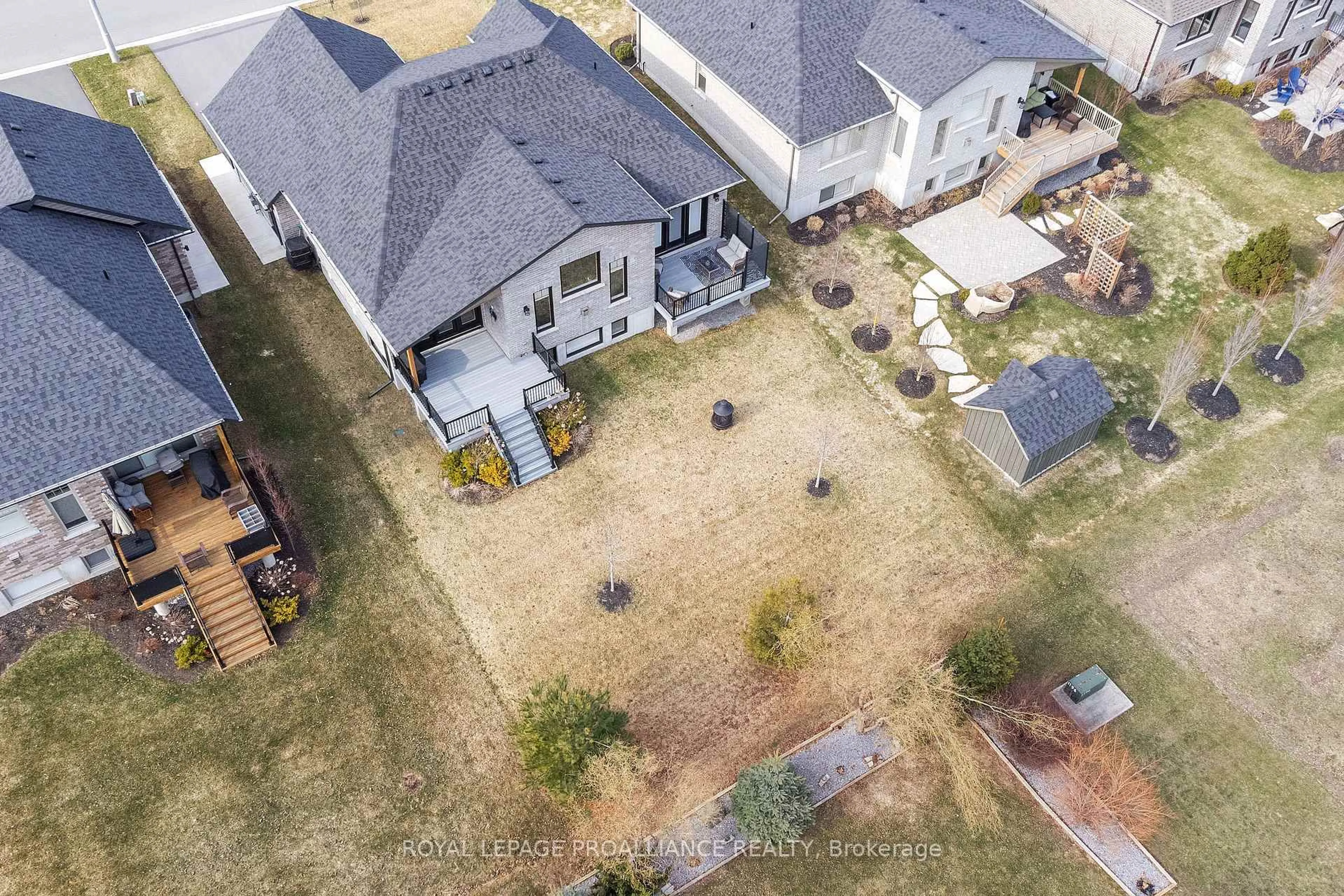 A pic from outside/outdoor area/front of a property/back of a property/a pic from drone, unknown for 24 Cardinal Crt, Brighton Ontario K0K 1H0