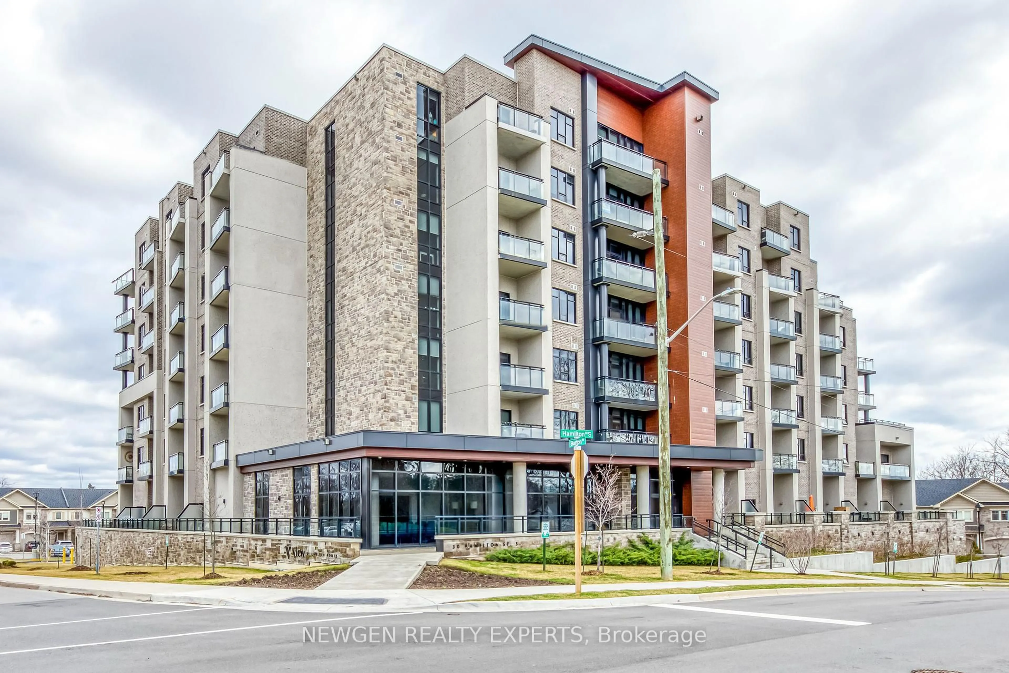 Unknown for 30 Hamilton St #302, Hamilton Ontario L8B 1V8