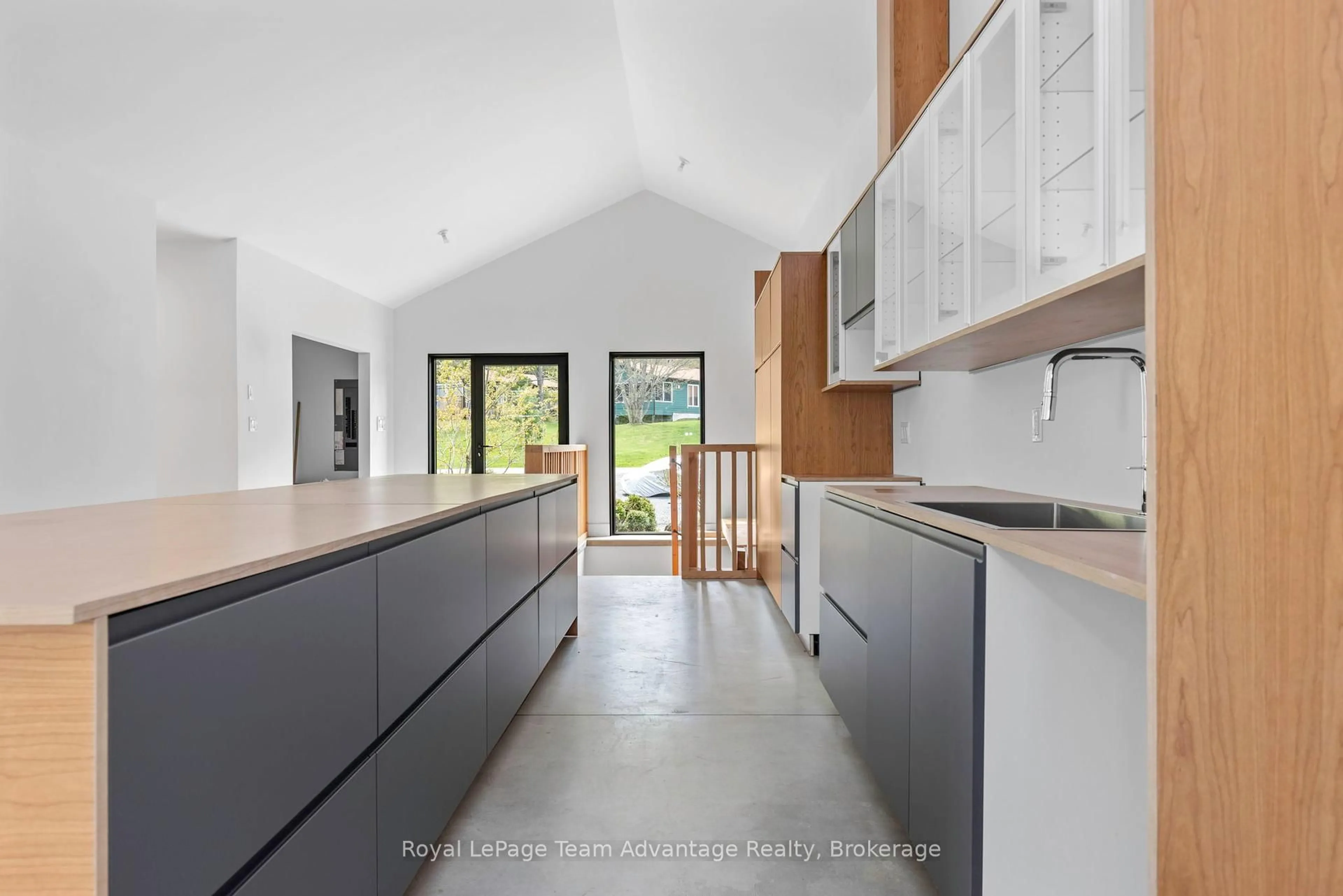 Contemporary kitchen, unknown for 1 CRANE WALKER Rd #19, The Archipelago Ontario P2A 0B7