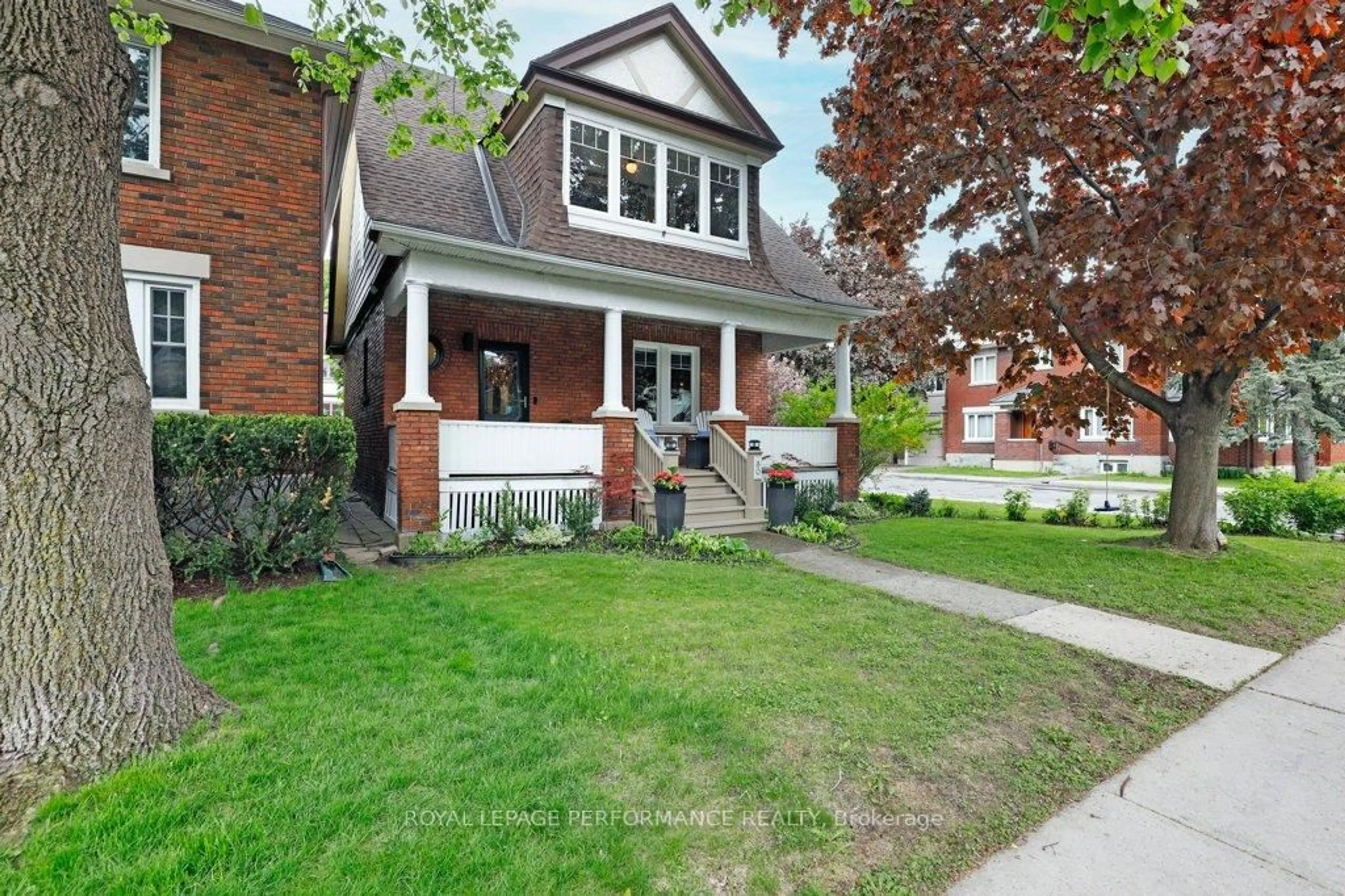Home with brick exterior material, street for 80 Renfrew Ave, Ottawa Ontario K1S 1Z5