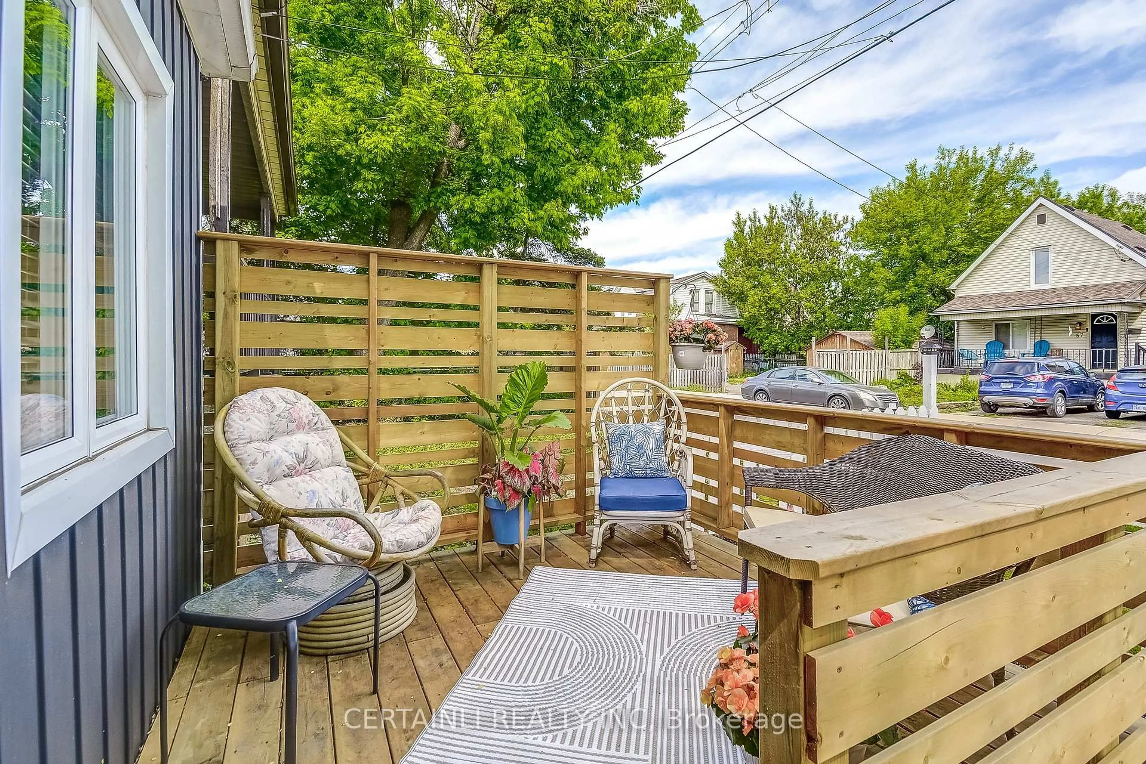 Patio, street for 62 Argyle Ave, Hamilton Ontario L8H 2S9