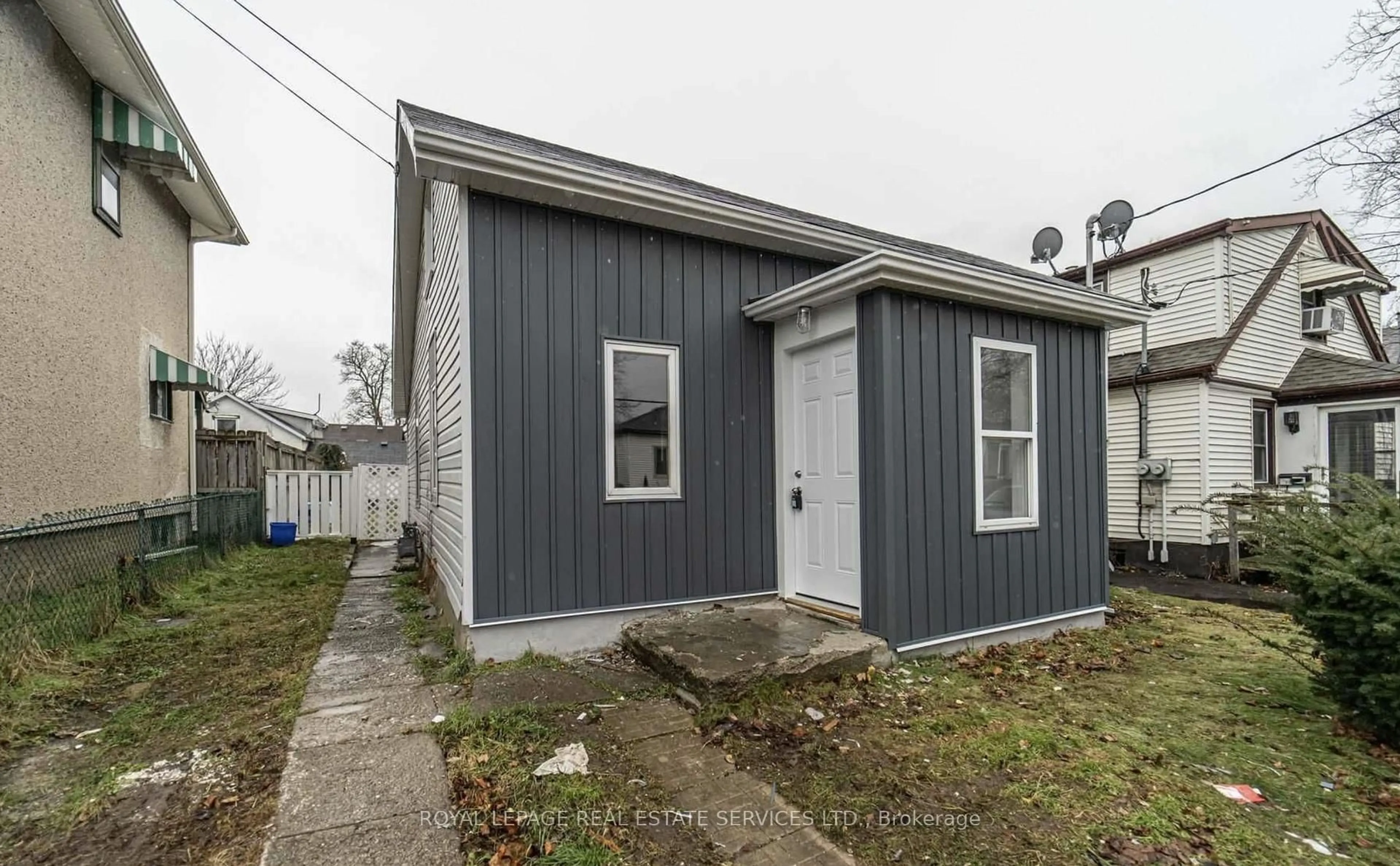 Unknown for 56 Division St, St. Catharines Ontario L2R 3G5