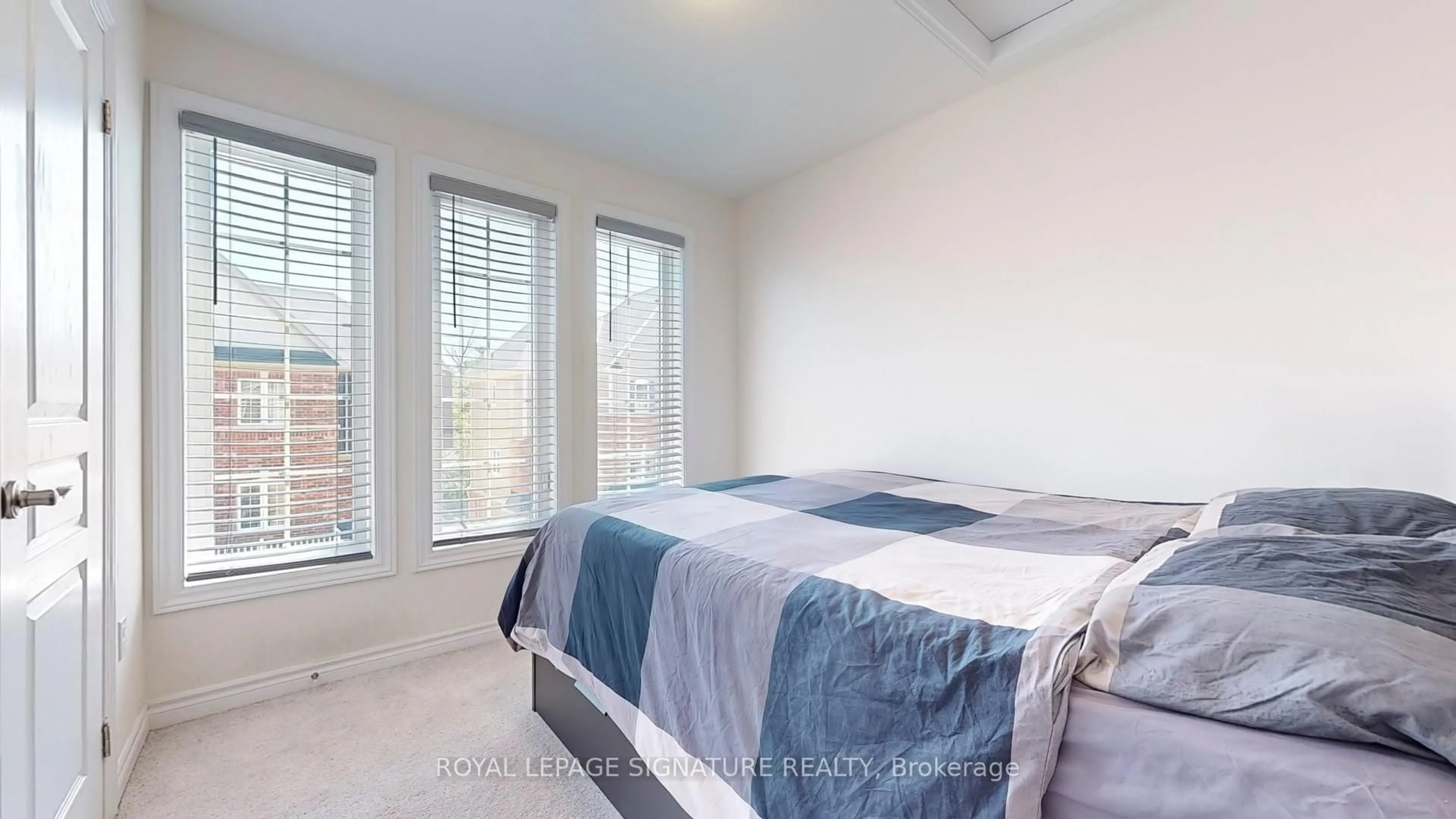 Bedroom with bed, unknown for 88 Decorso Dr #13, Guelph Ontario N1L 0A1