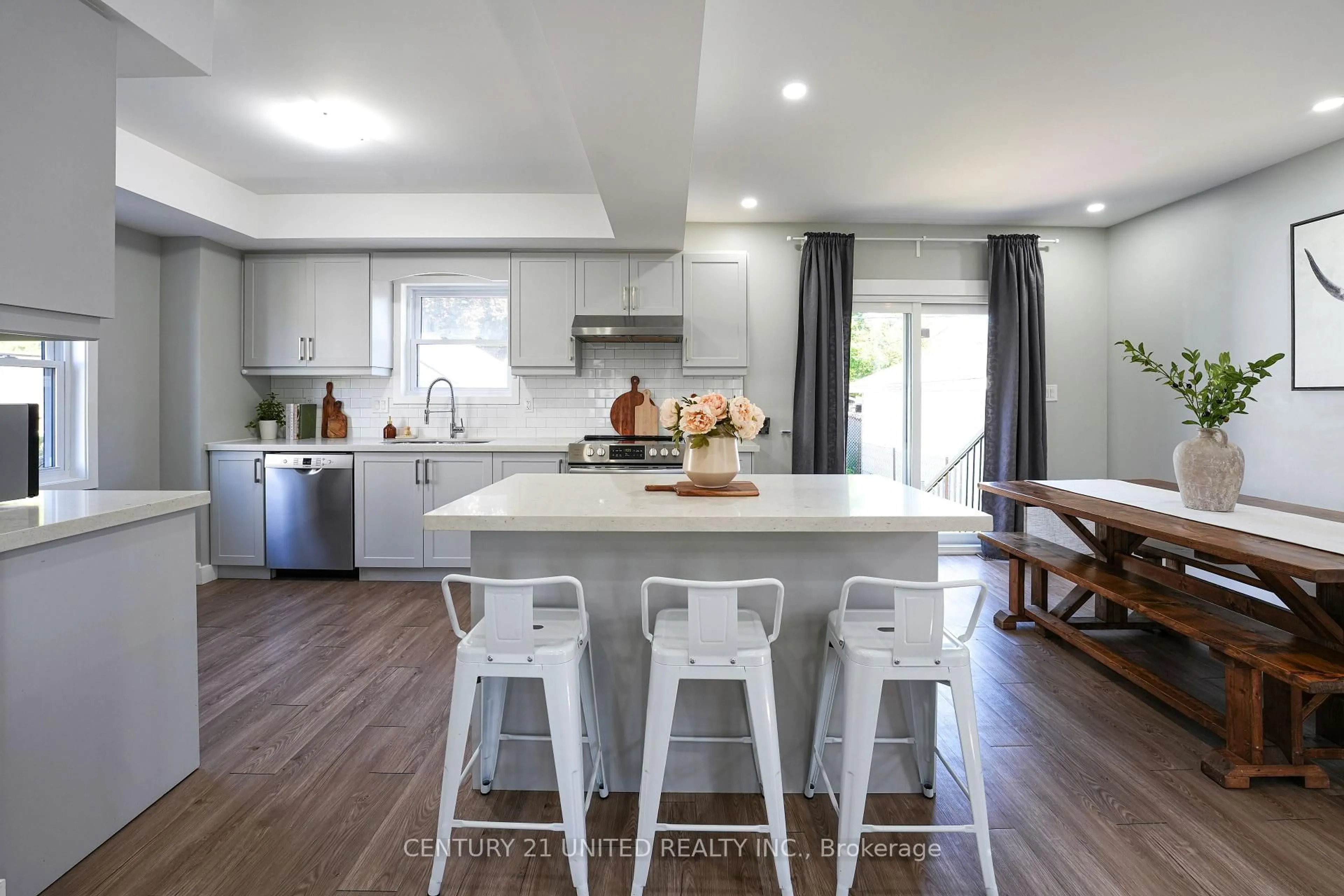 Open concept kitchen, unknown for 548 Douglas Ave, Peterborough Central Ontario K9J 4L1