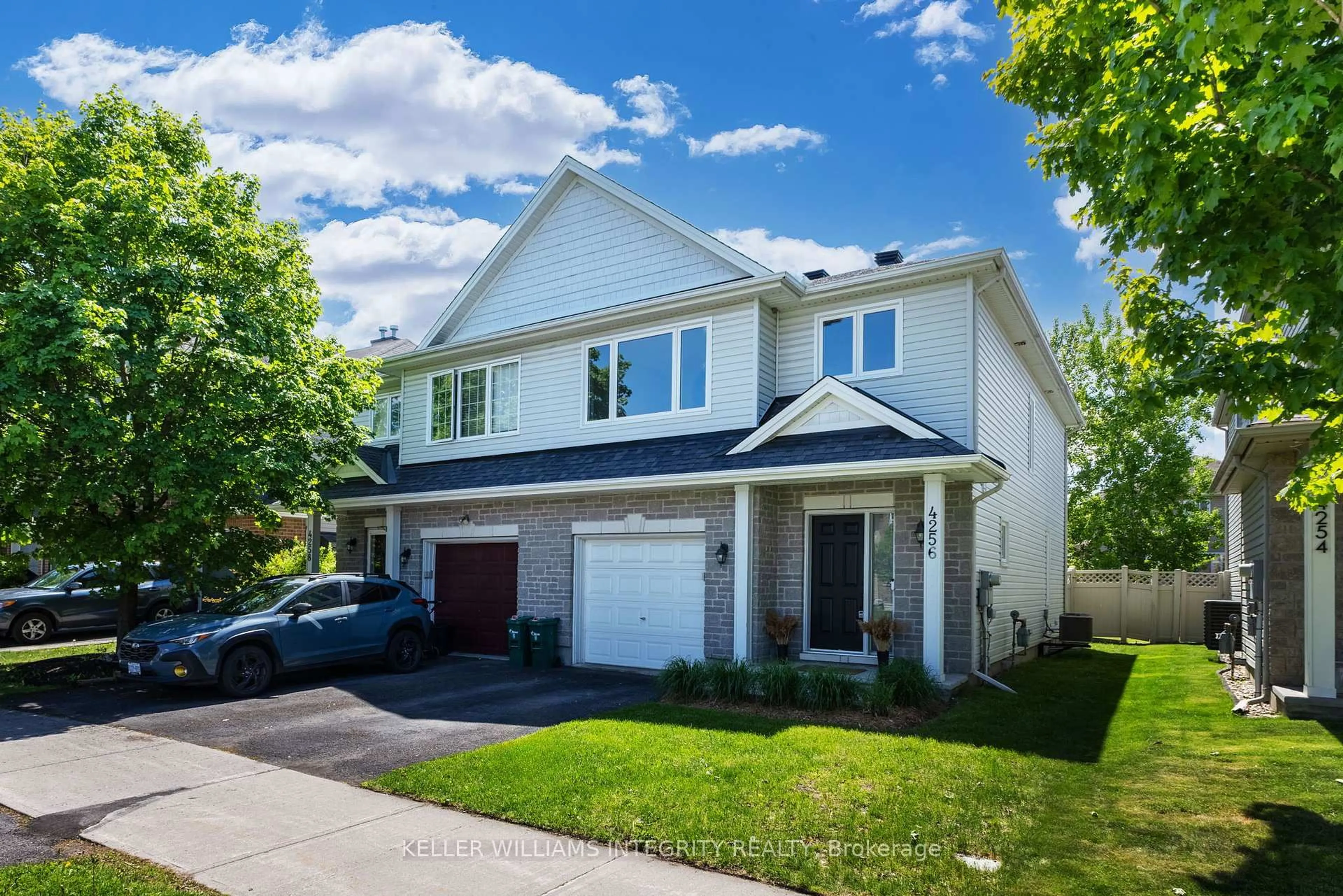 Home with vinyl exterior material, street for 4256 Kelly Farm Dr, Ottawa Ontario K1T 0A6