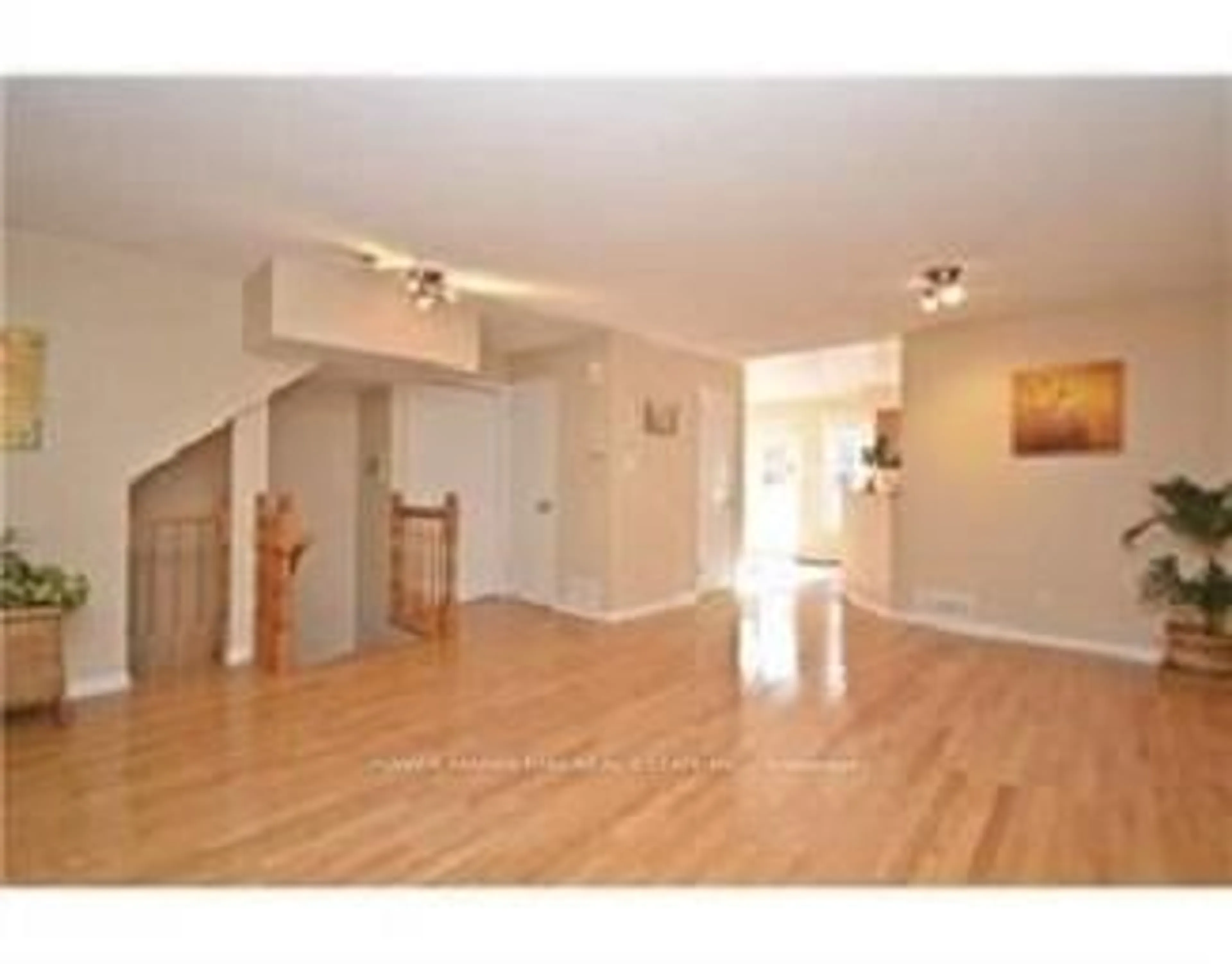 Unknown for 1701 BLOHM Dr #10, Ottawa Ontario K1G 6N6
