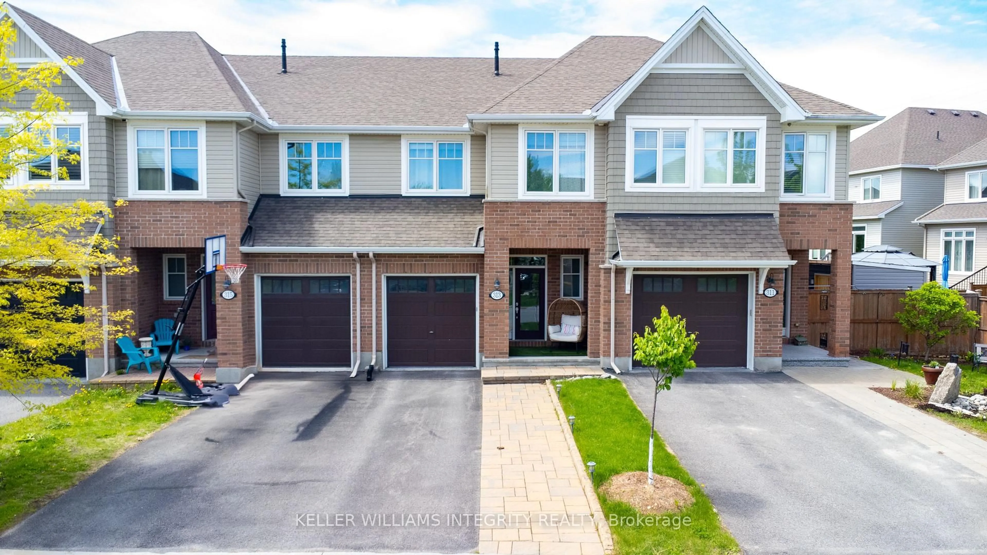 Unknown for 313 Warmstone Dr, Stittsville Ontario K2S 0N9