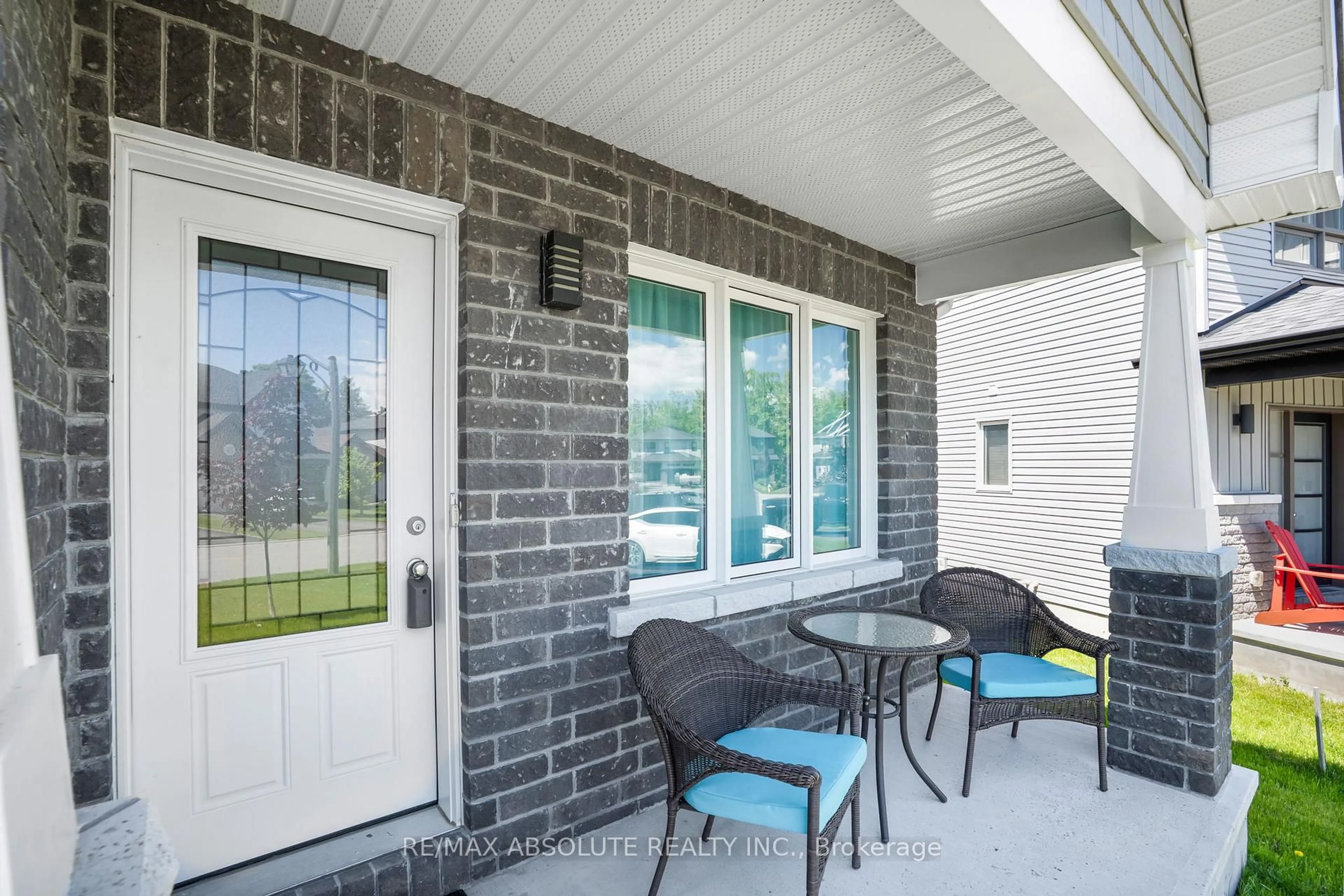 Patio, street for 625 Robert St, Clarence-Rockland Ontario K4K 0J8