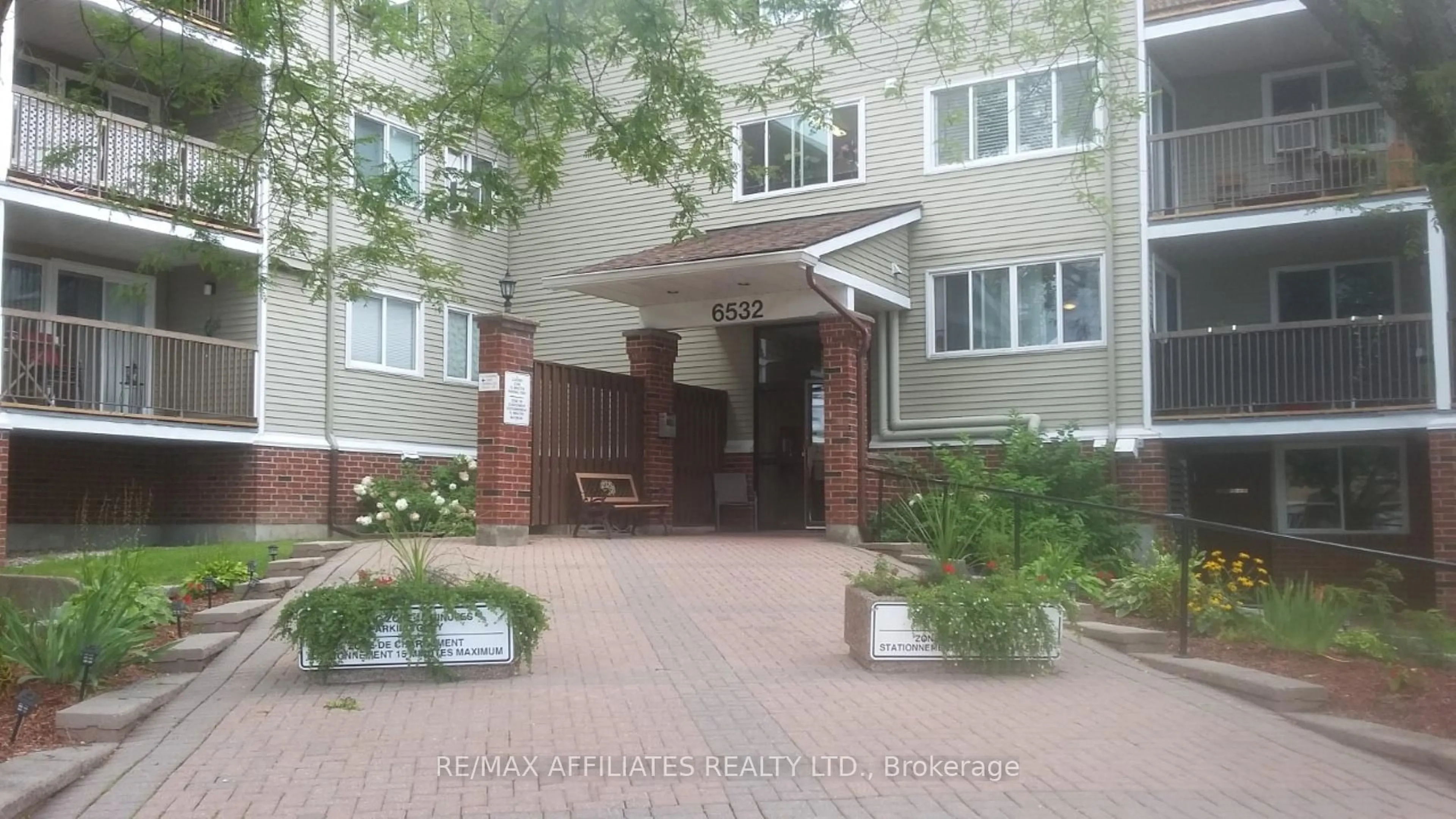 Unknown for 6532 Bilberry Dr #307, Ottawa Ontario K1C 4N9
