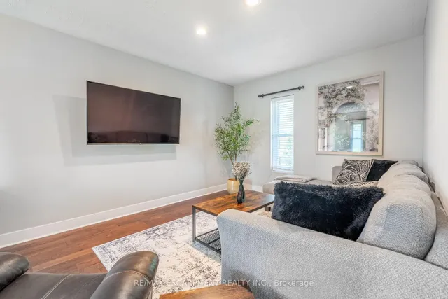 Additional property image - 238 West 15th St