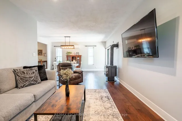 Additional property image - 238 West 15th St