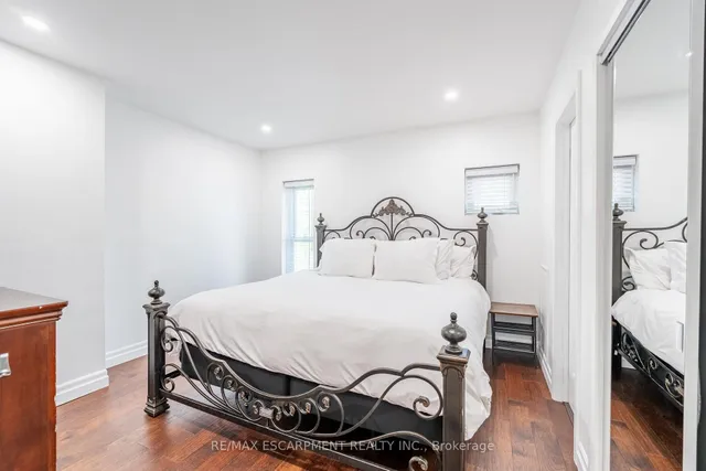 Additional property image - 238 West 15th St