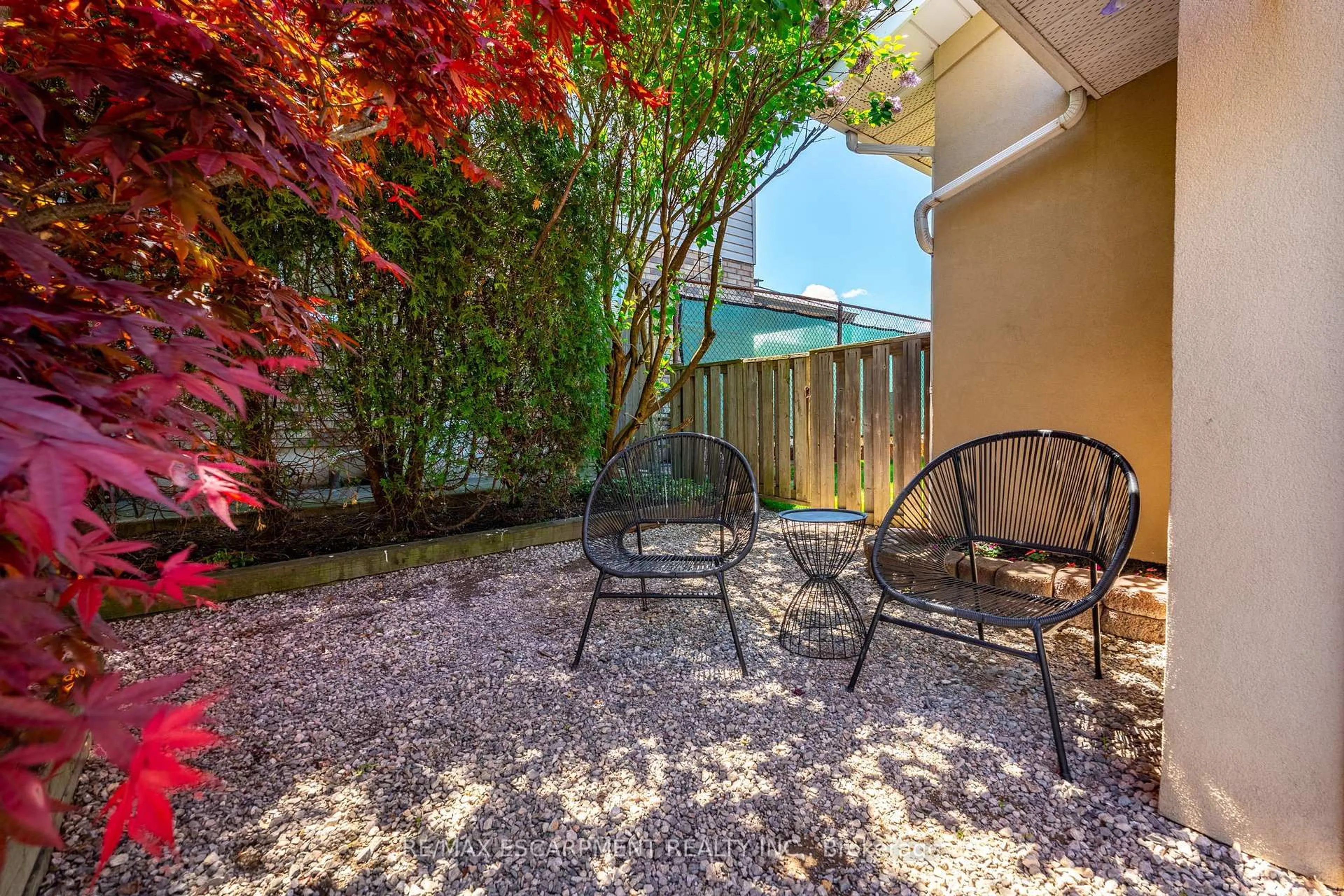Patio, street for 238 West 15th St, Hamilton Ontario L9C 4B5