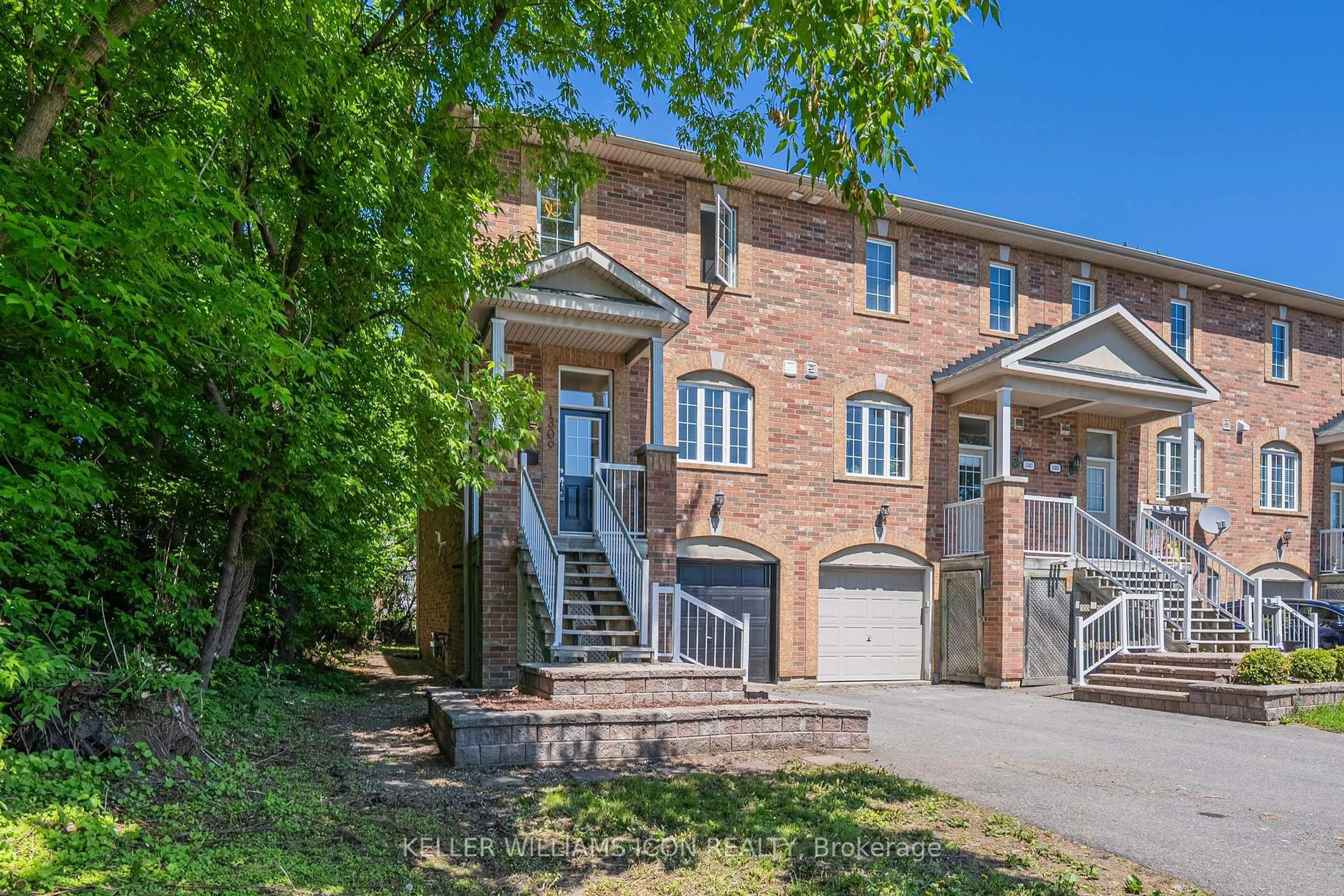 Home with brick exterior material, street for 1309 Meadowlands Dr, Ottawa Ontario K2E 7B3