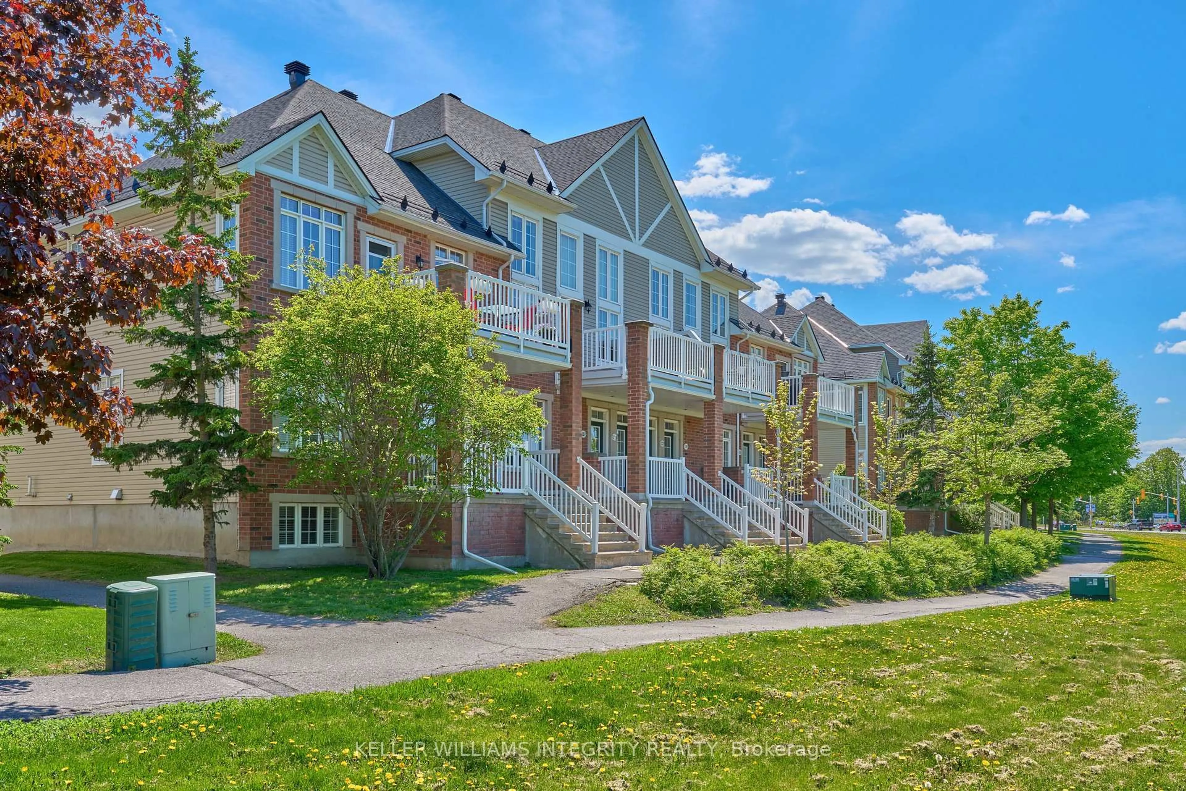 A pic from outside/outdoor area/front of a property/back of a property/a pic from drone, unknown for 1697 Campeau Dr ##3, Ottawa Ontario K2K 0A2