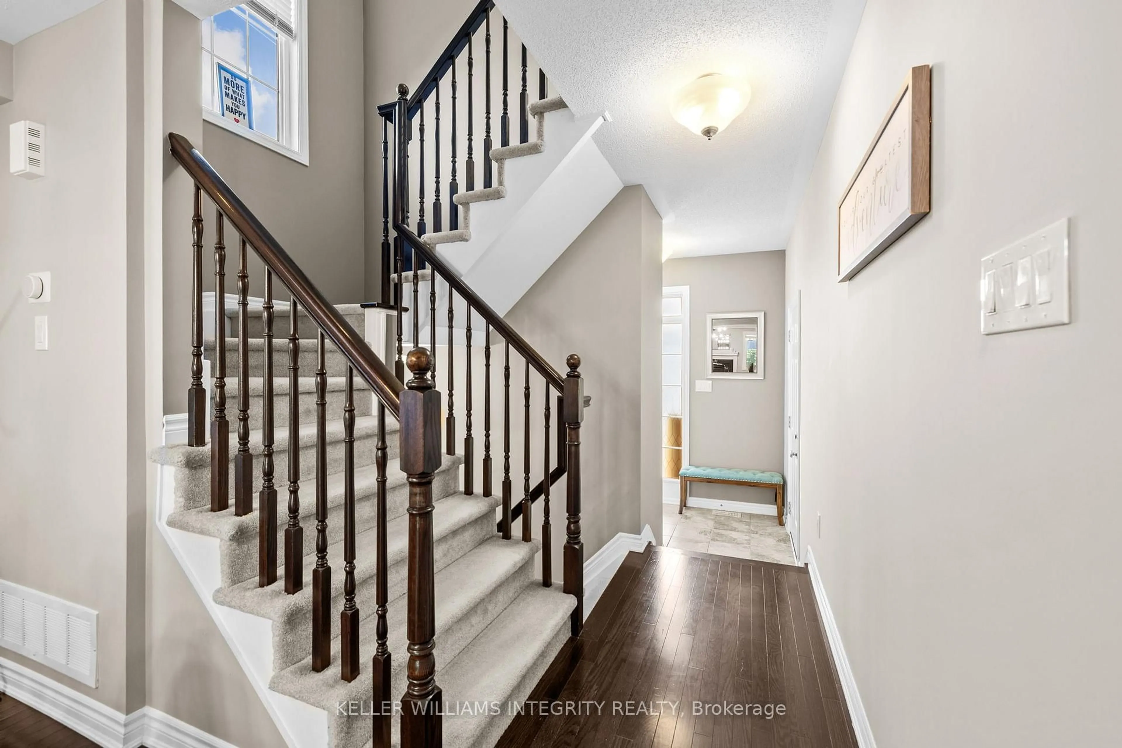 Unknown for 534 Meadowcreek Circ, Ottawa Ontario K2M 0J9
