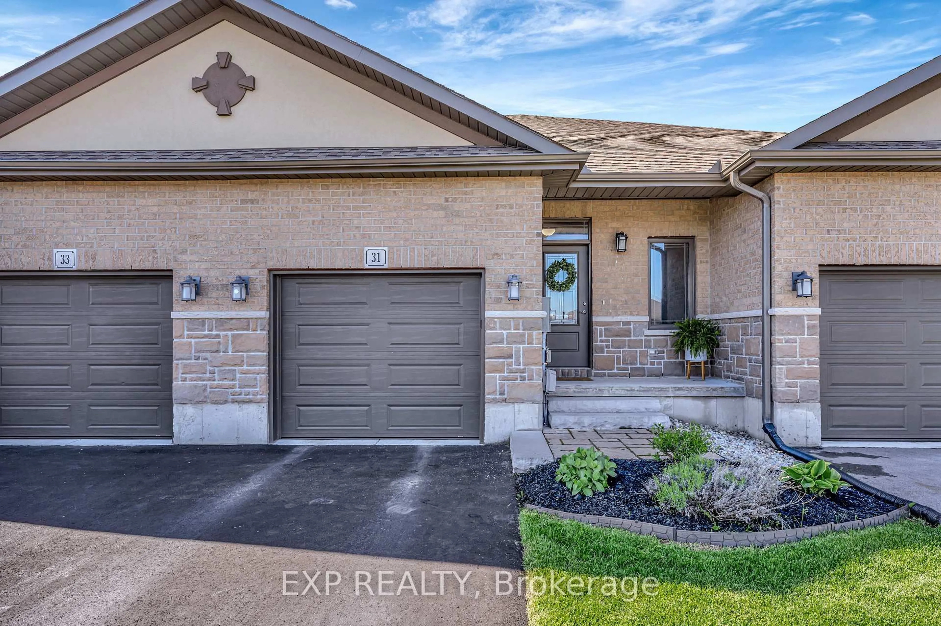 Home with brick exterior material, street for 31 Farmington Cres, Belleville Ontario K8N 0J9