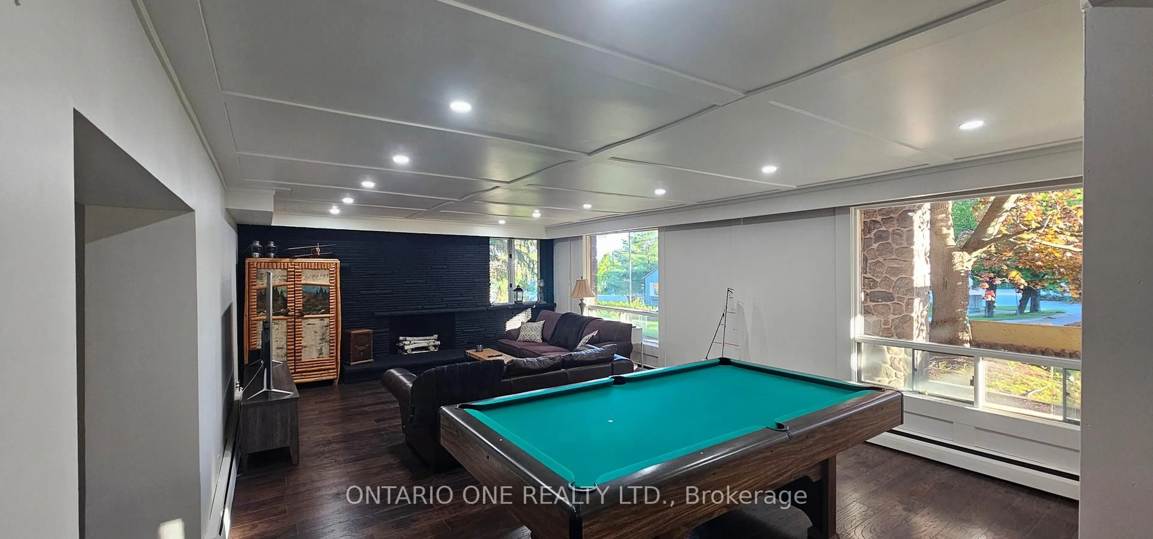 A pic of a room for 811 BAY St, Gravenhurst Ontario P1P 1G7