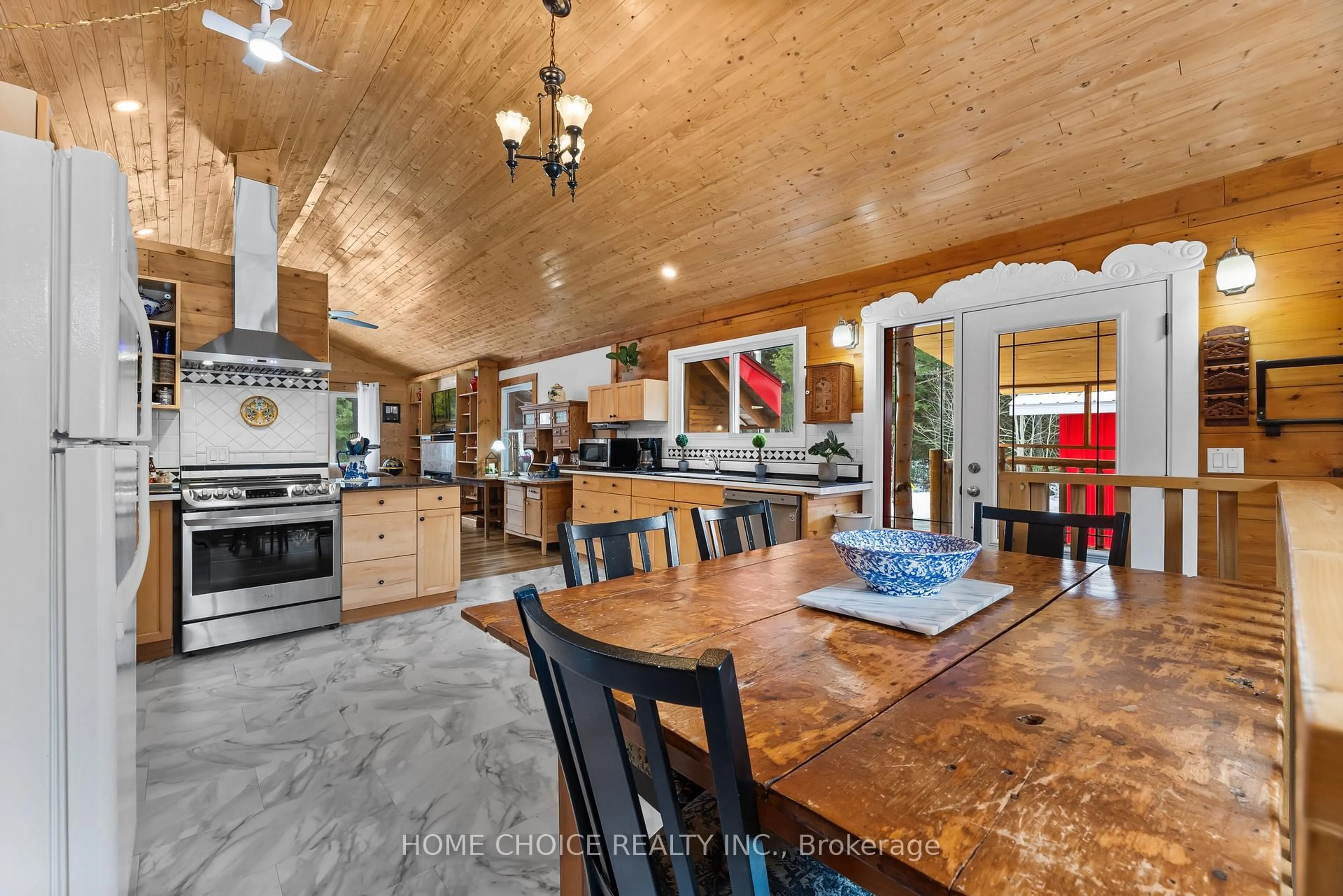 Open concept kitchen, unknown for 1190 North Baptiste Lake Rd, Maynooth Ontario K0L 2S0