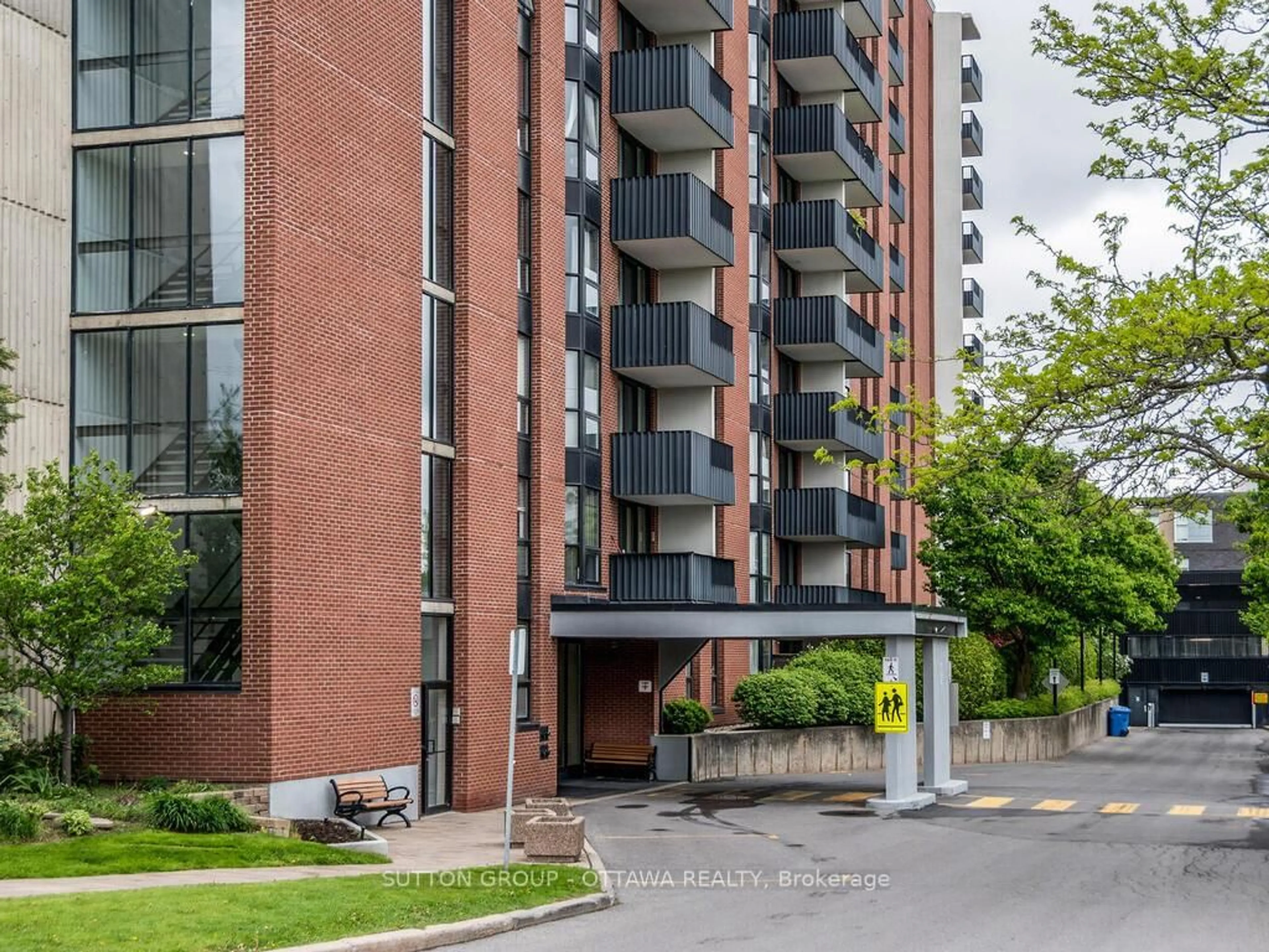 Unknown for 2951 Riverside Dr #203, Ottawa Ontario K1V 8W6