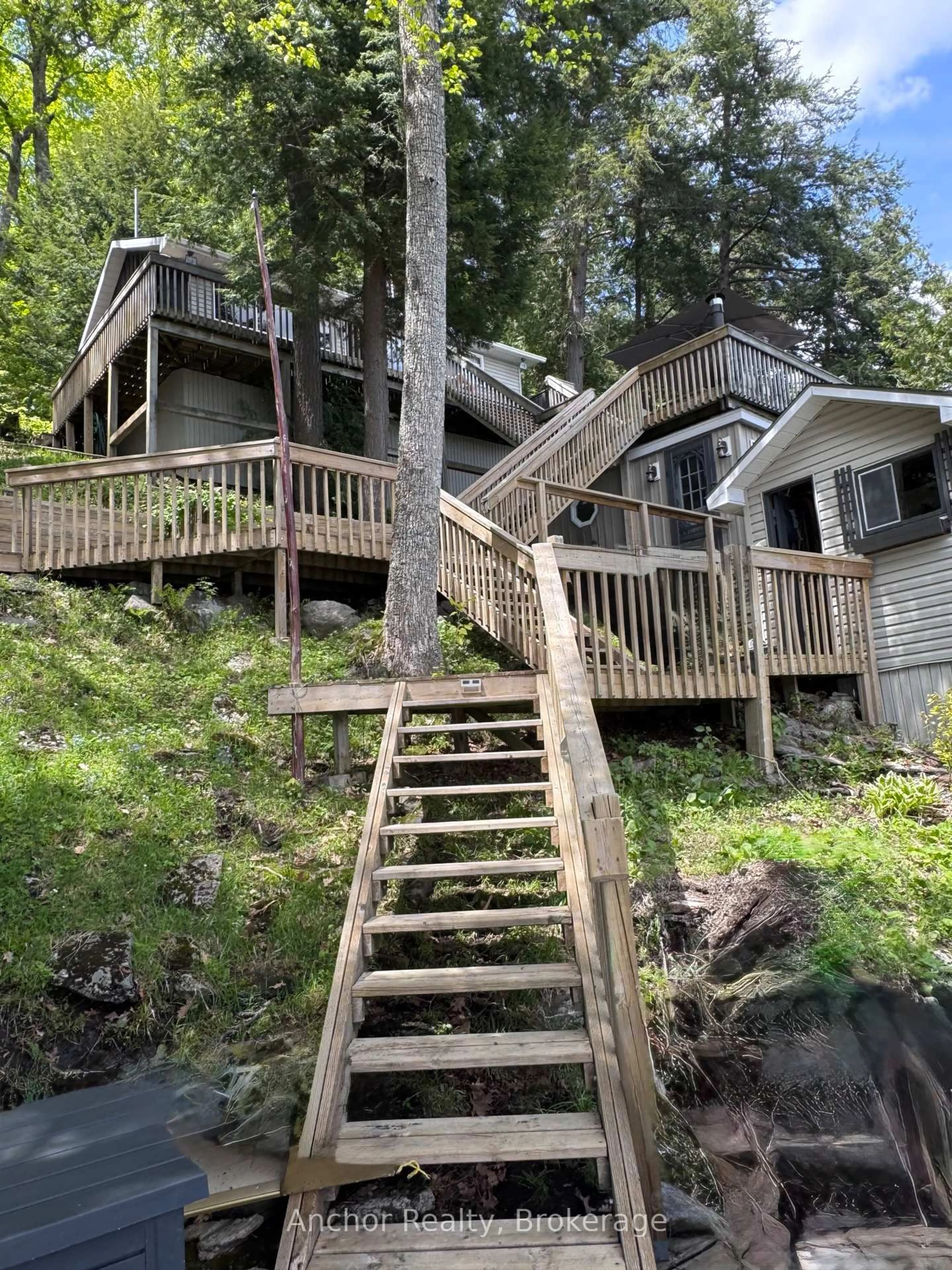 Stairs for 11067 Little Hawk North Sh N/A, Algonquin Highlands Ontario K0M 1S0