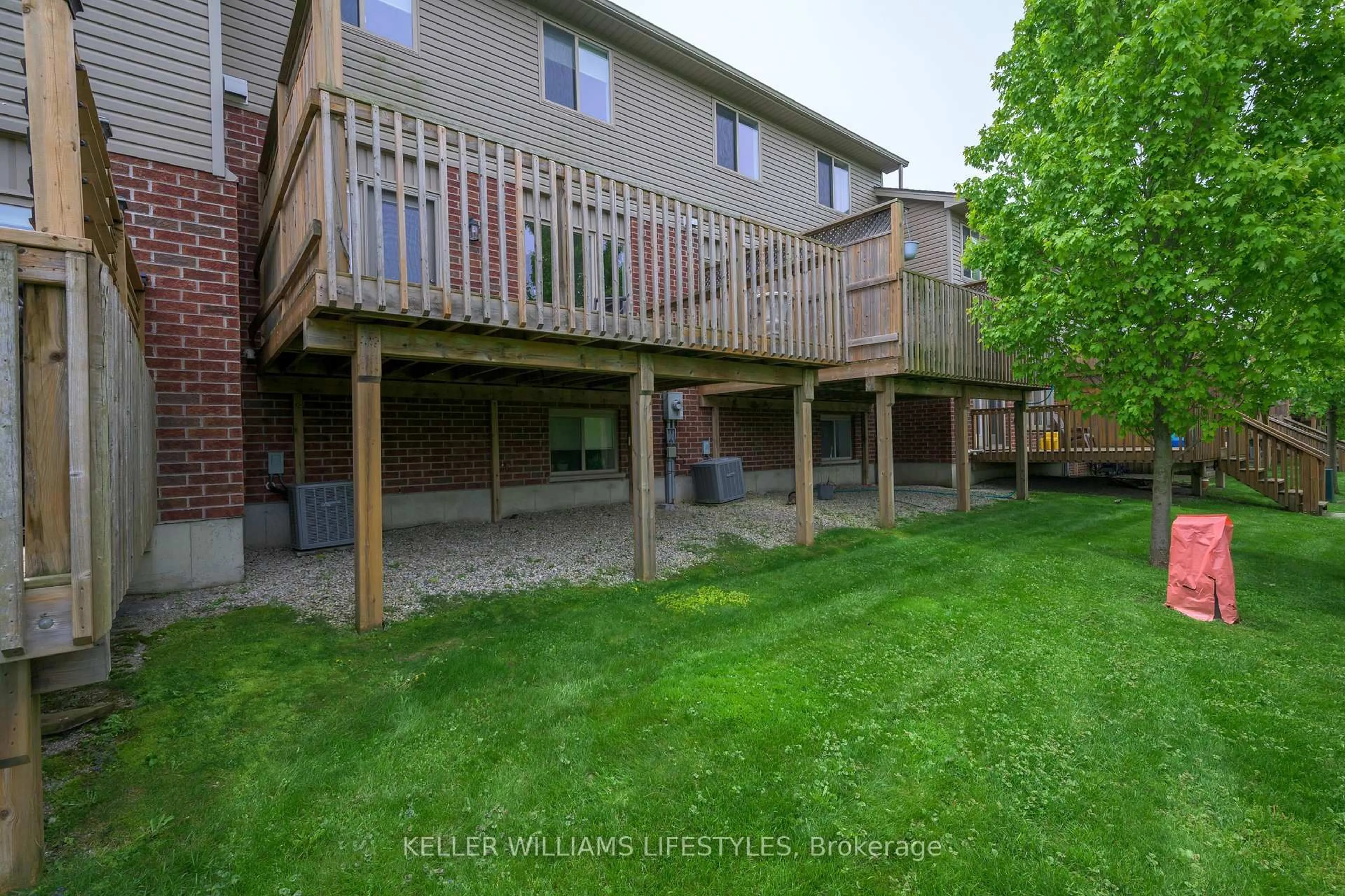 Patio, unknown for 1010 Fanshawe Park Rd #99, London North Ontario N5X 0K9