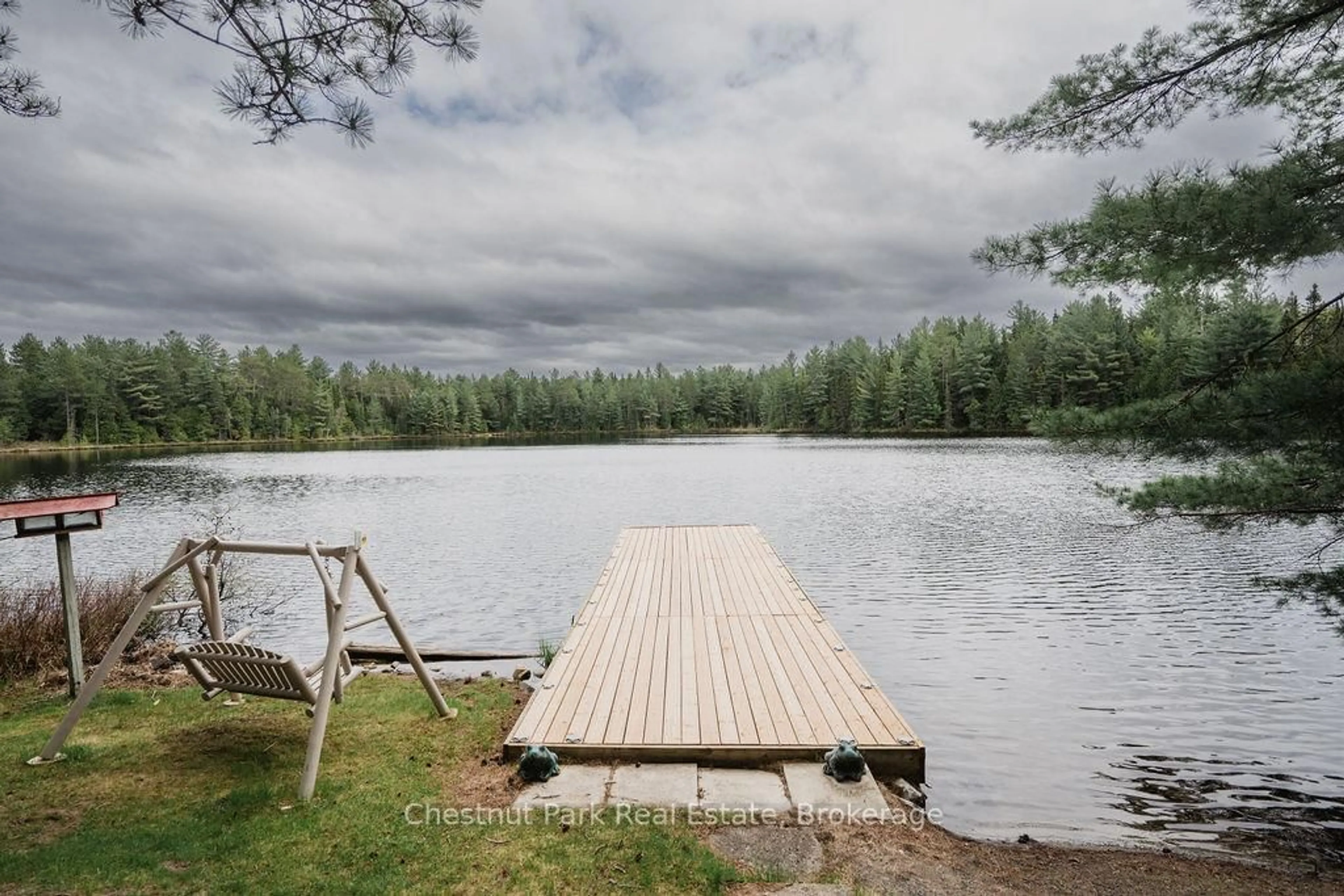 Patio, water/lake/river/ocean view for 6131 Highway 11 Highway, Temagami Ontario P0H 2H0