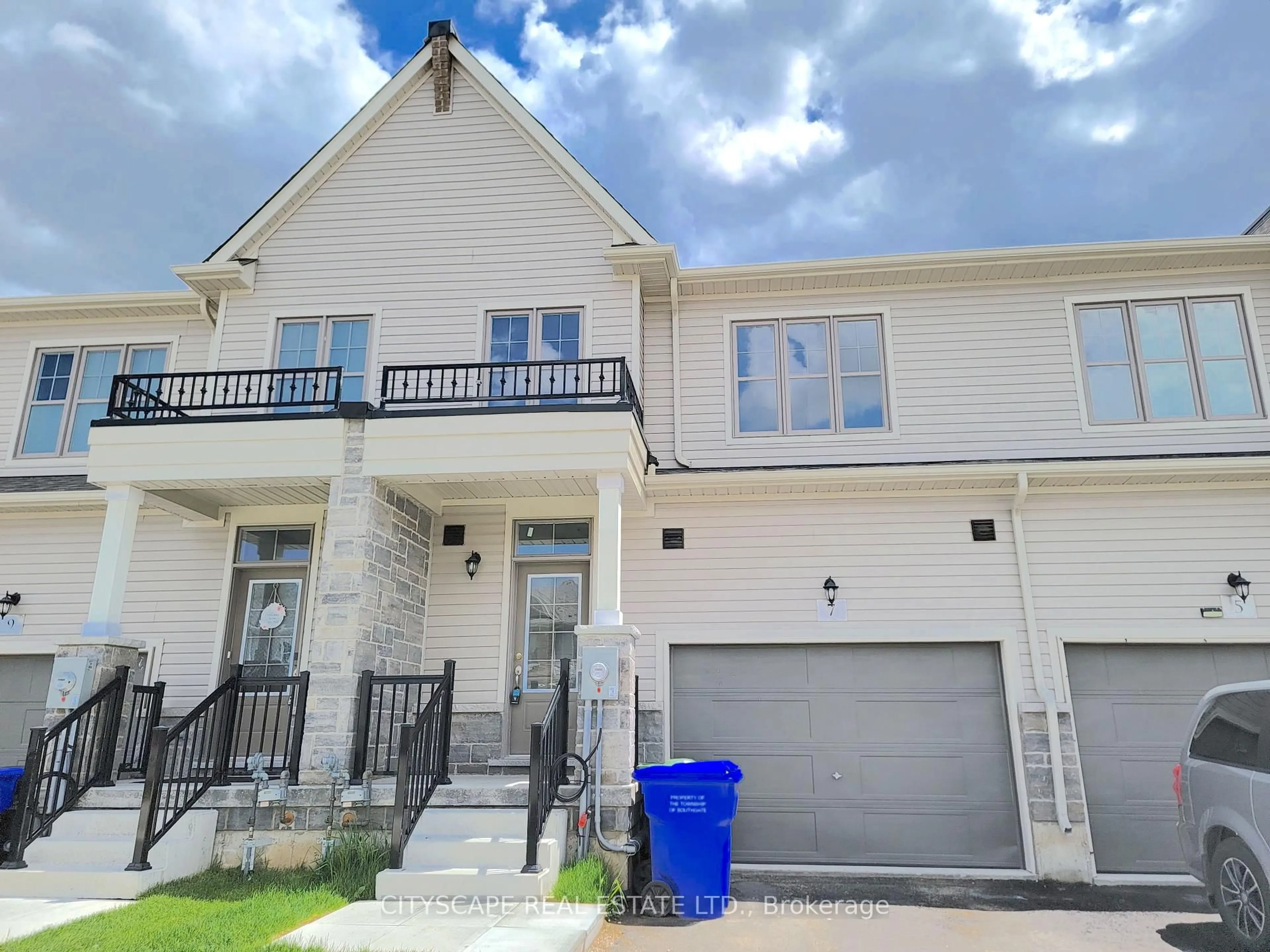 Unknown for 7 Fennell St, Southgate Ontario N0C 1B0