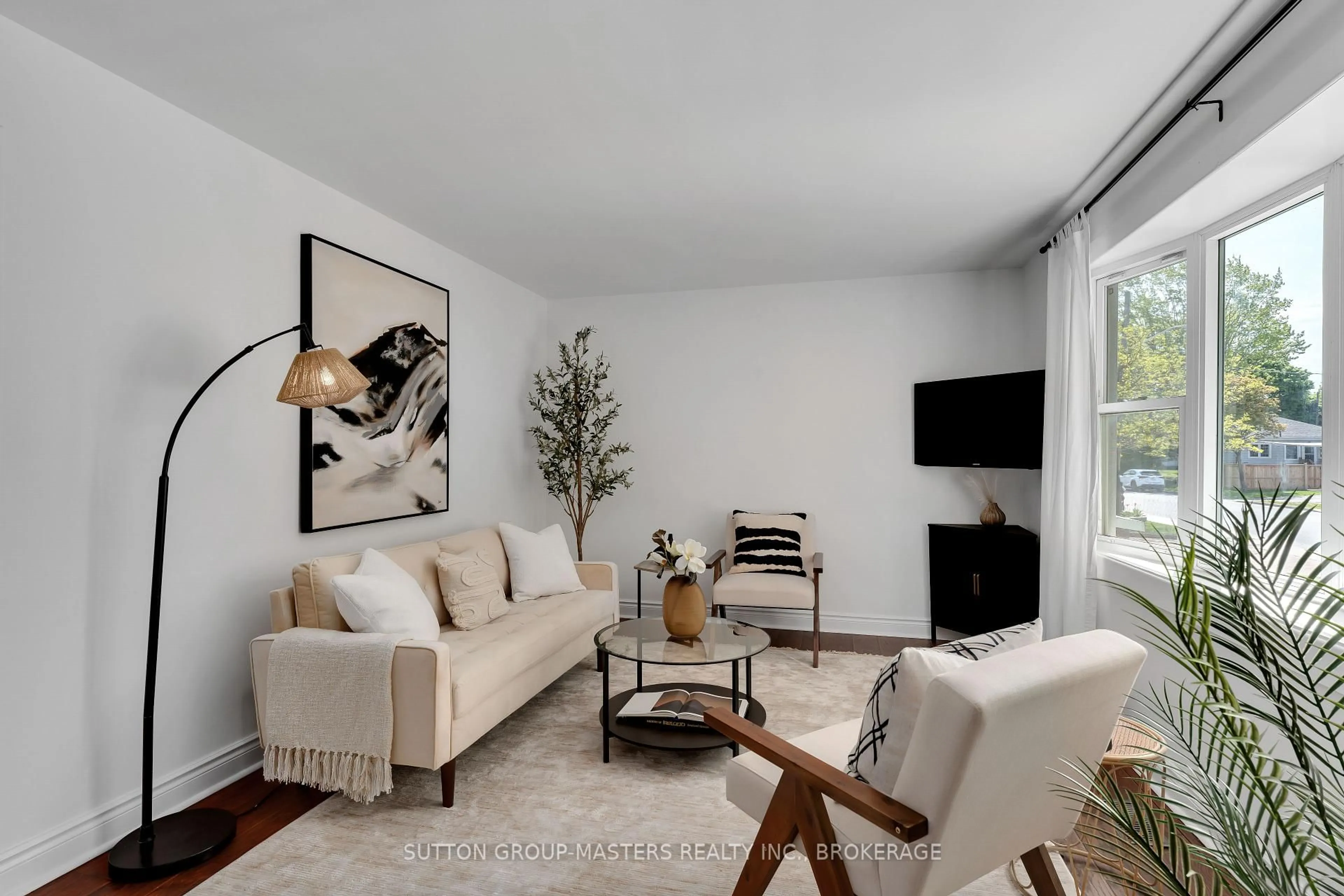 Living room with furniture, unknown for 47 Oak St, Kingston Ontario K7K 2N1