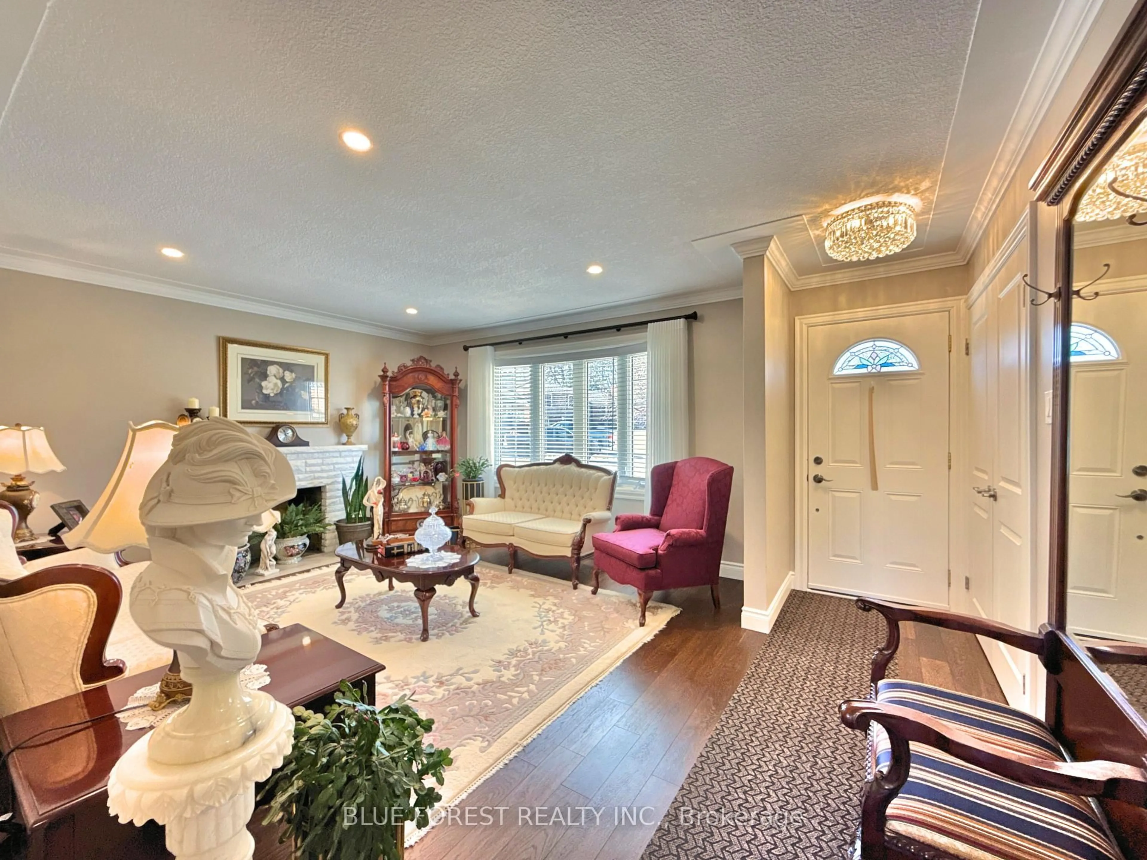 Unknown for 14 Rockingham Crt, London South Ontario N6C 4L8