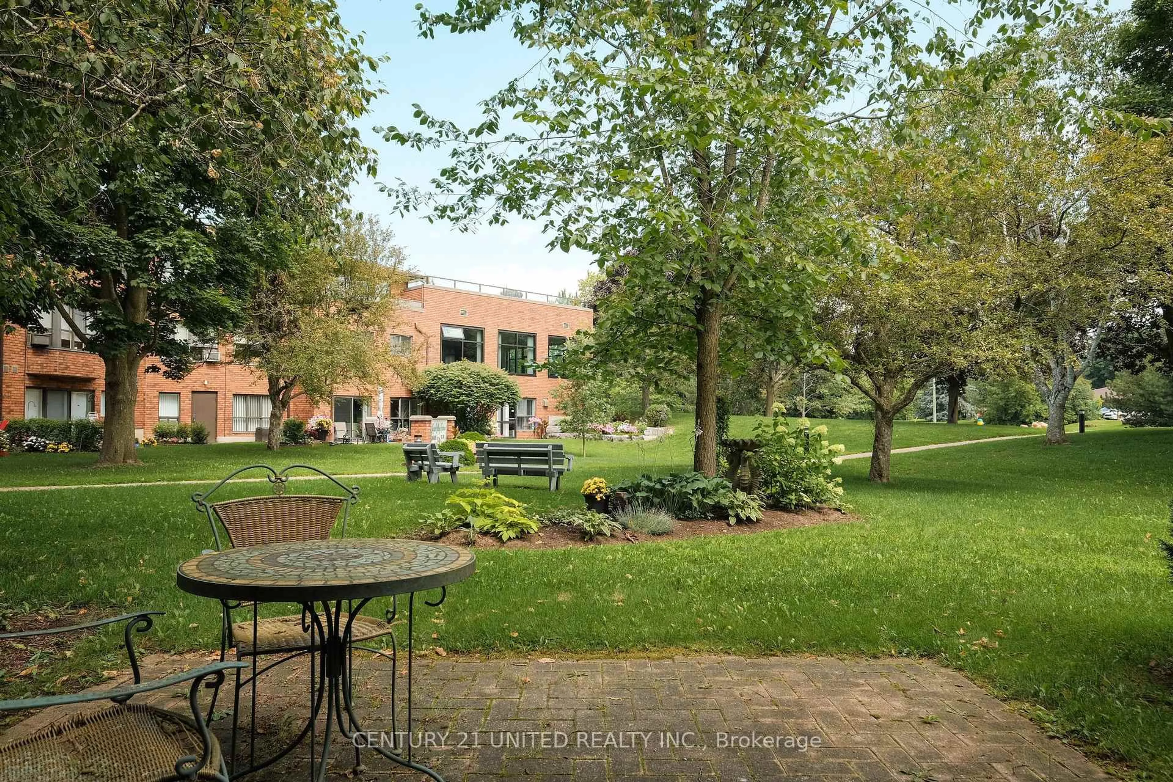 Patio, street for 921 Armour Rd #102, Peterborough East Ontario K9H 7K5